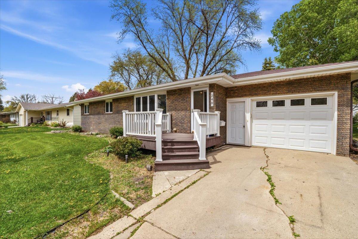 248 Wegener Drive Property Photo 4