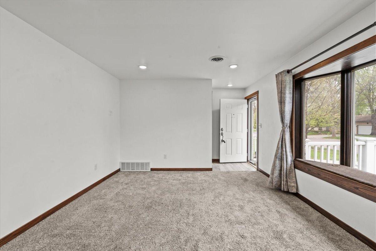 248 Wegener Drive Property Photo 10