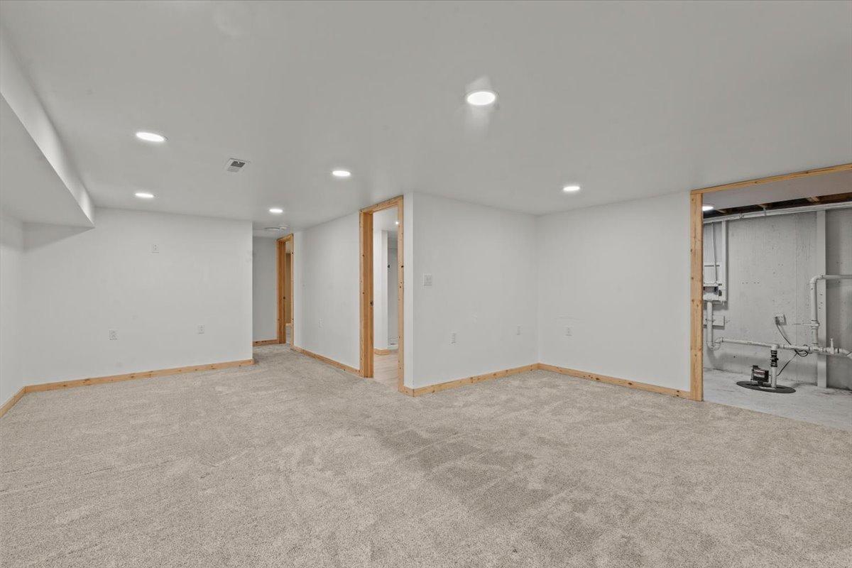 248 Wegener Drive Property Photo 35