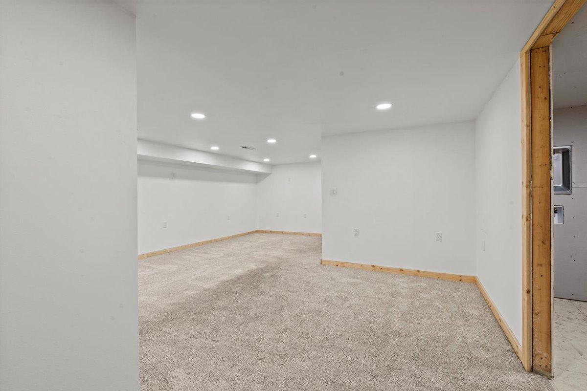 248 Wegener Drive Property Photo 43