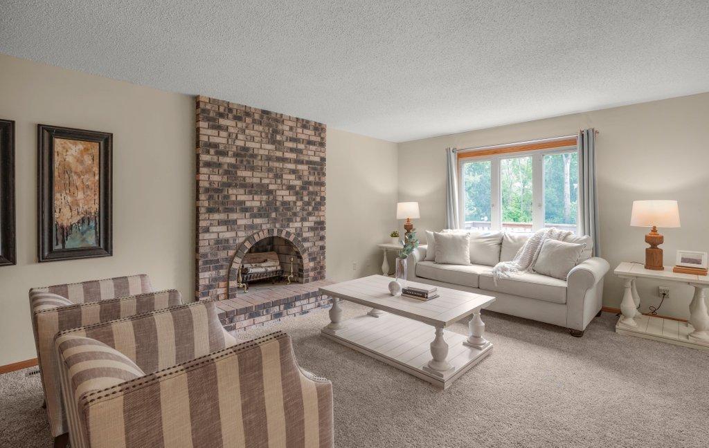 10221 Jeffery Lane Property Photo 4