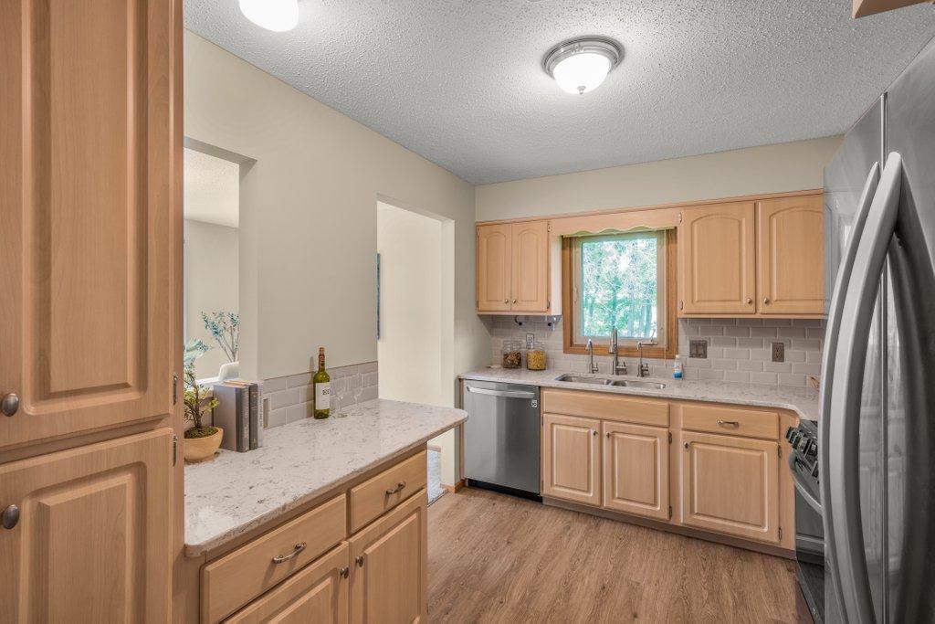 10221 Jeffery Lane Property Photo 12