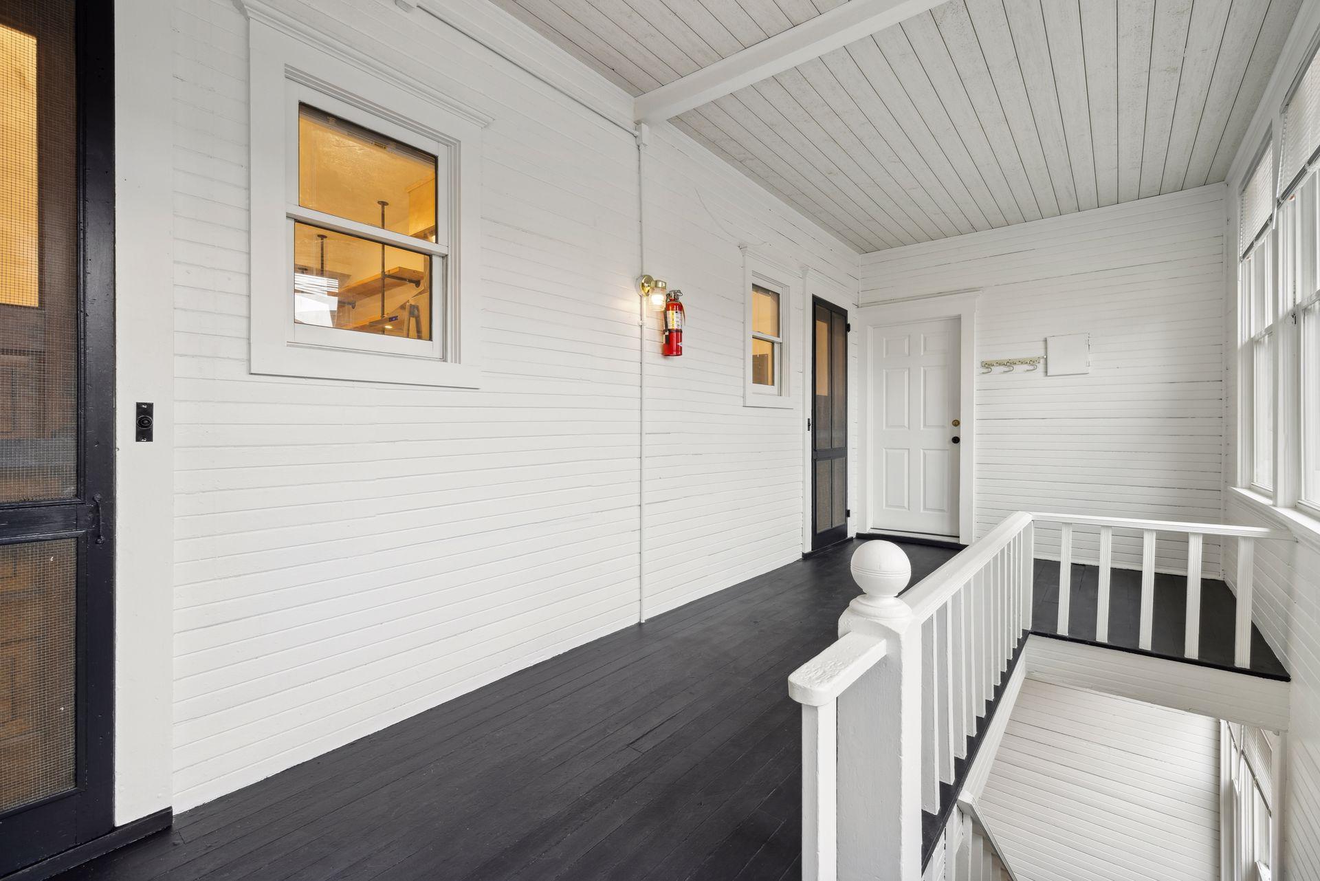 2125 Harriet Avenue Property Photo 16