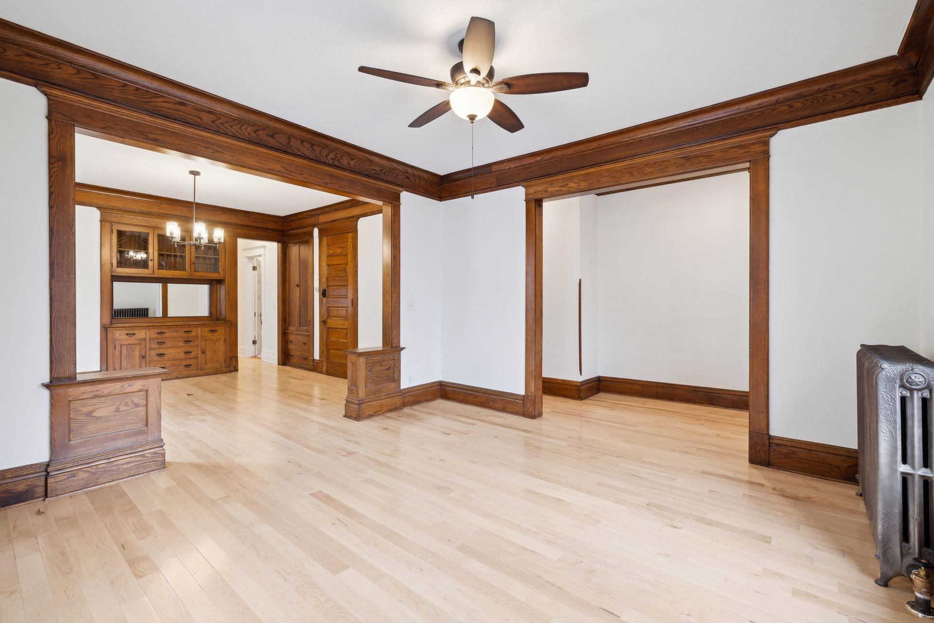 2125 Harriet Avenue Property Photo 45