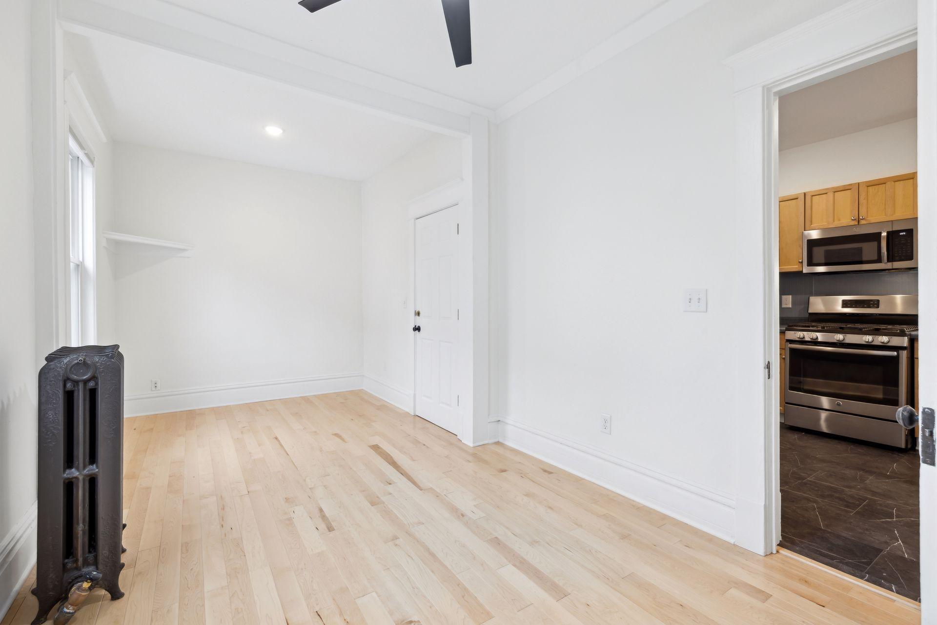 2125 Harriet Avenue Property Photo 56