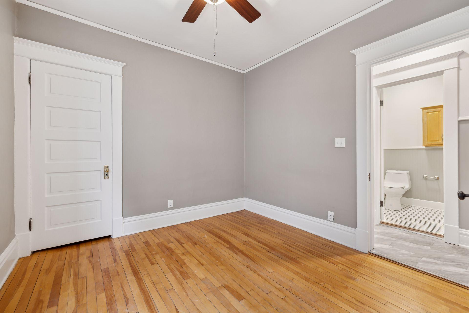 2125 Harriet Avenue Property Photo 73