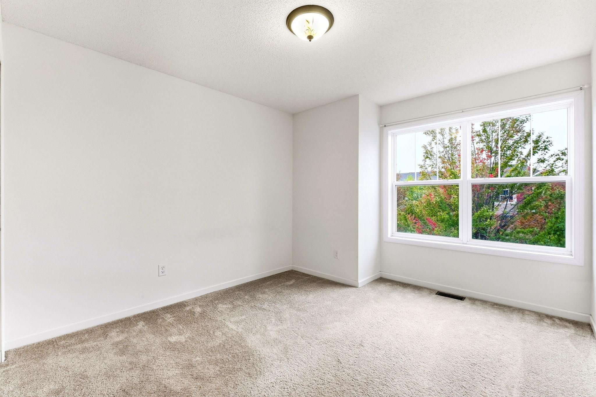 9673 Toledo Lane N Property Photo 31
