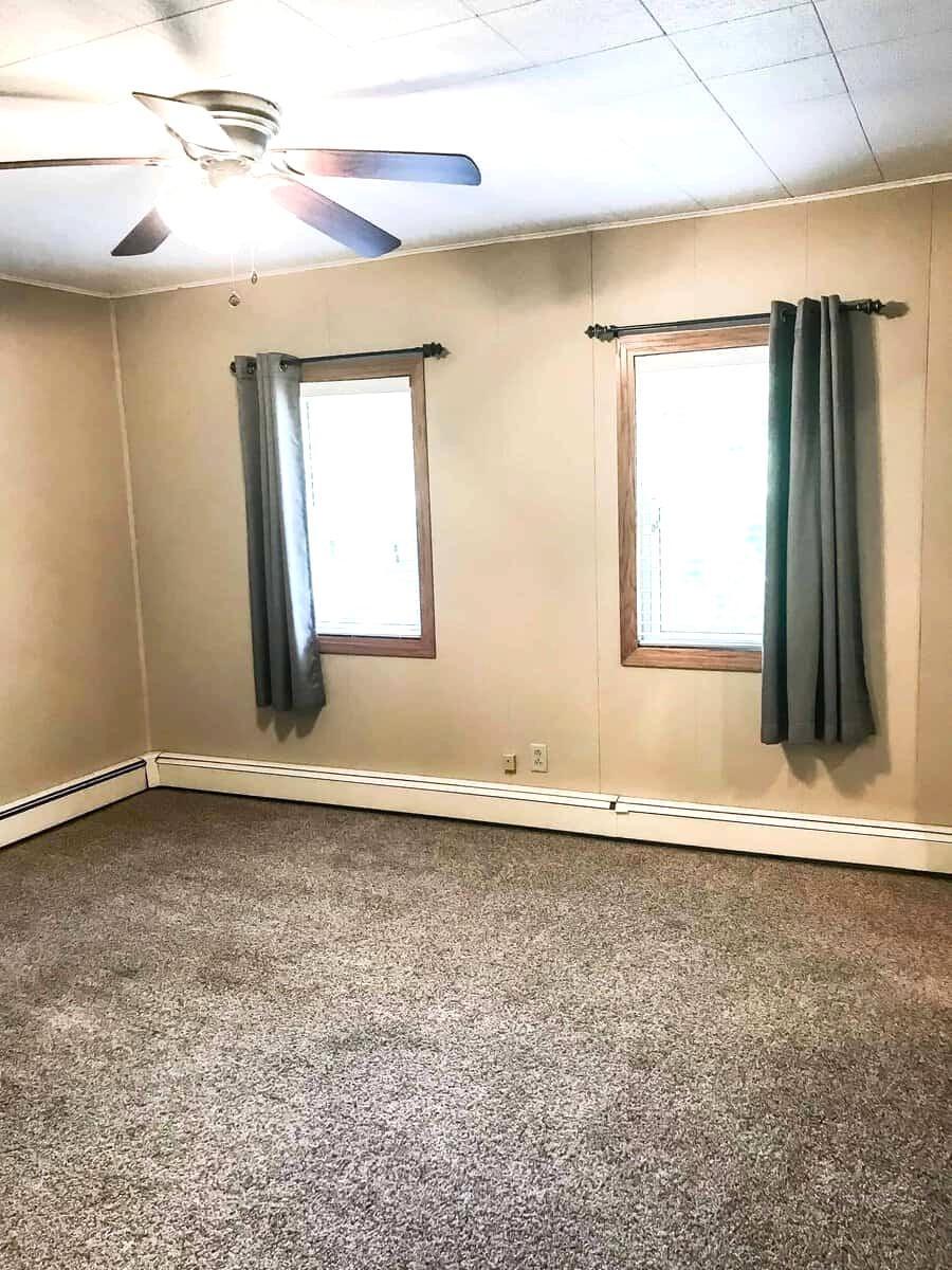 421 E Sanborn Street Property Photo 4