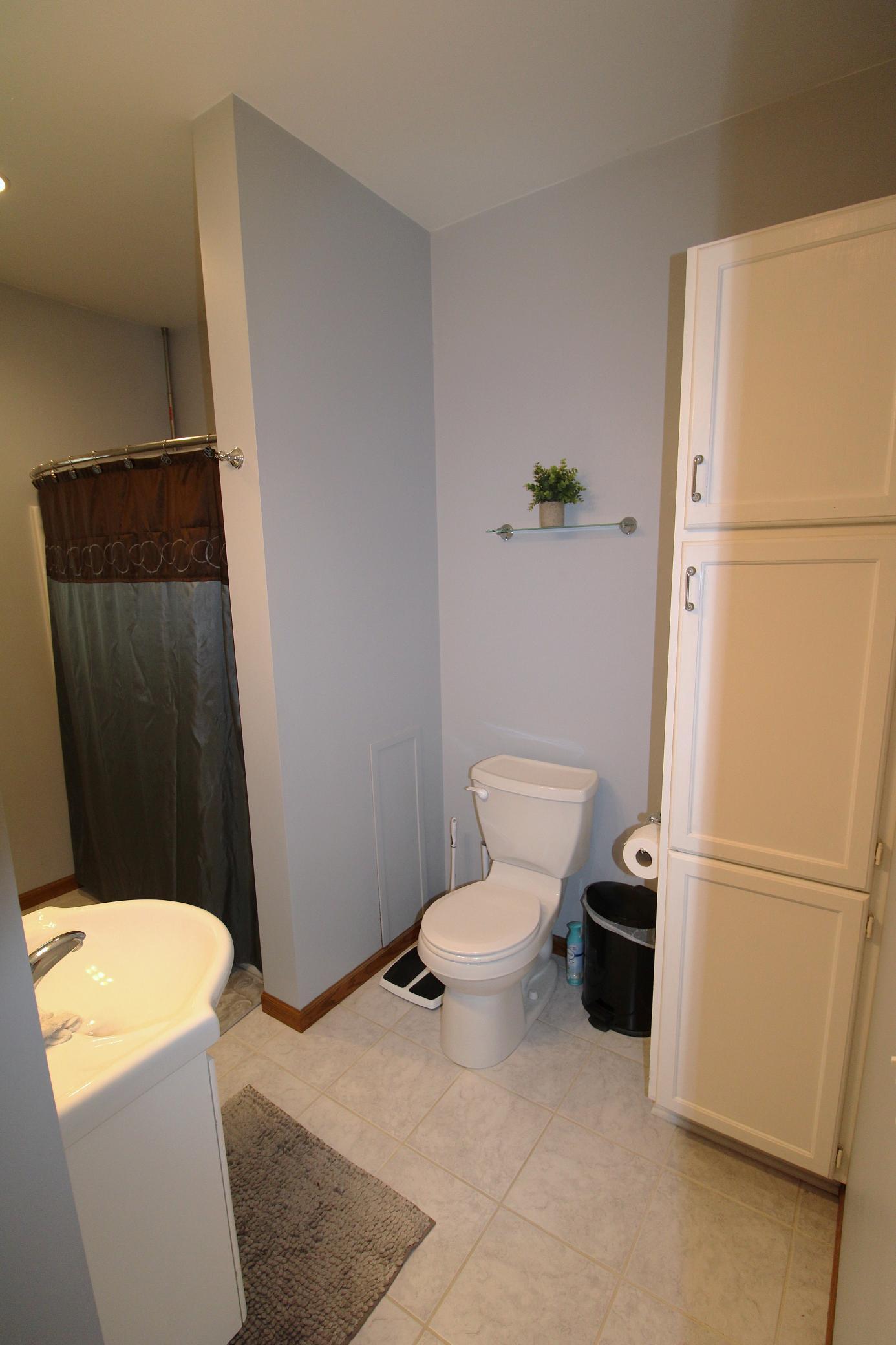 421 E Sanborn Street Property Photo 5