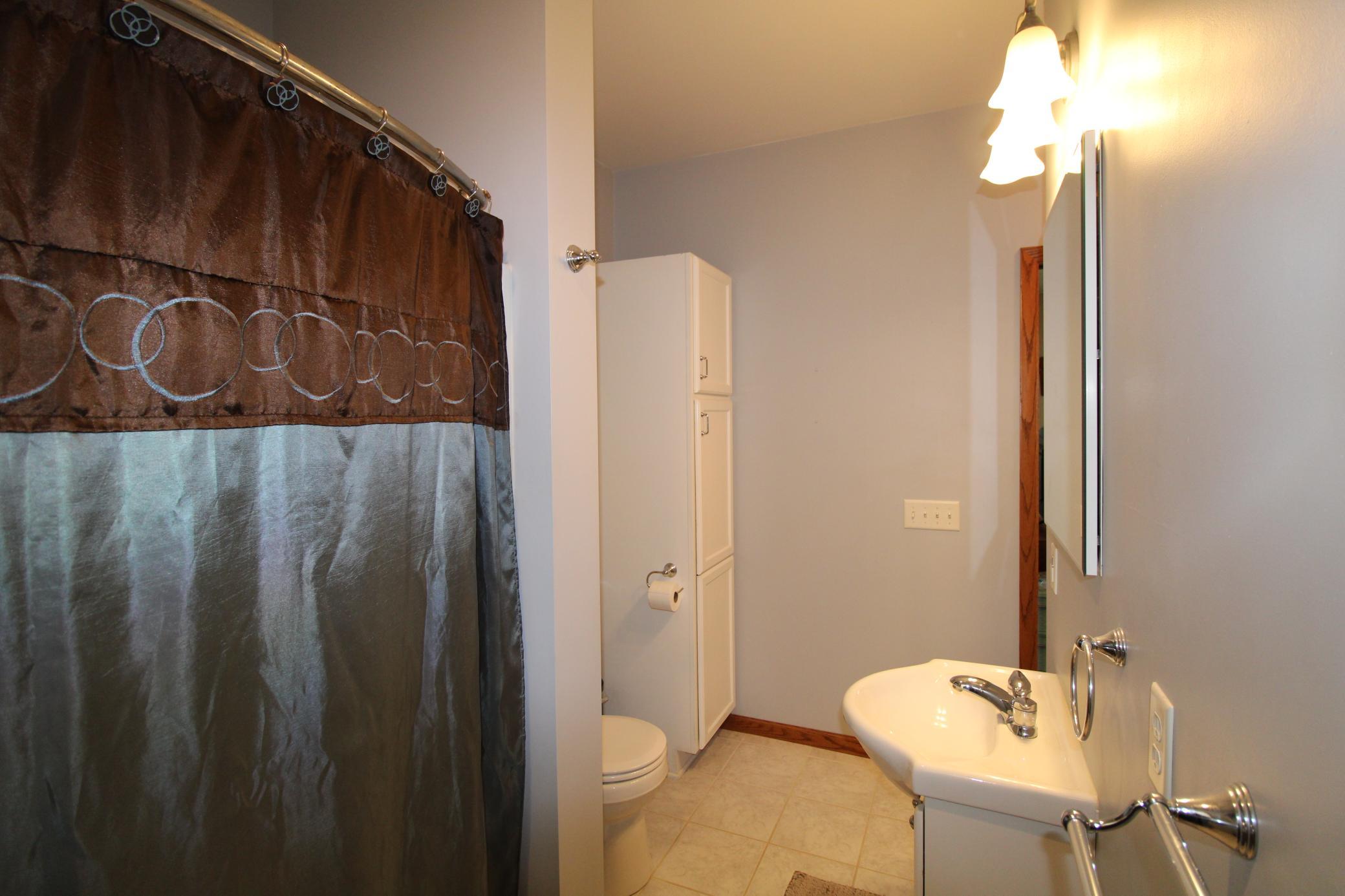 421 E Sanborn Street Property Photo 6