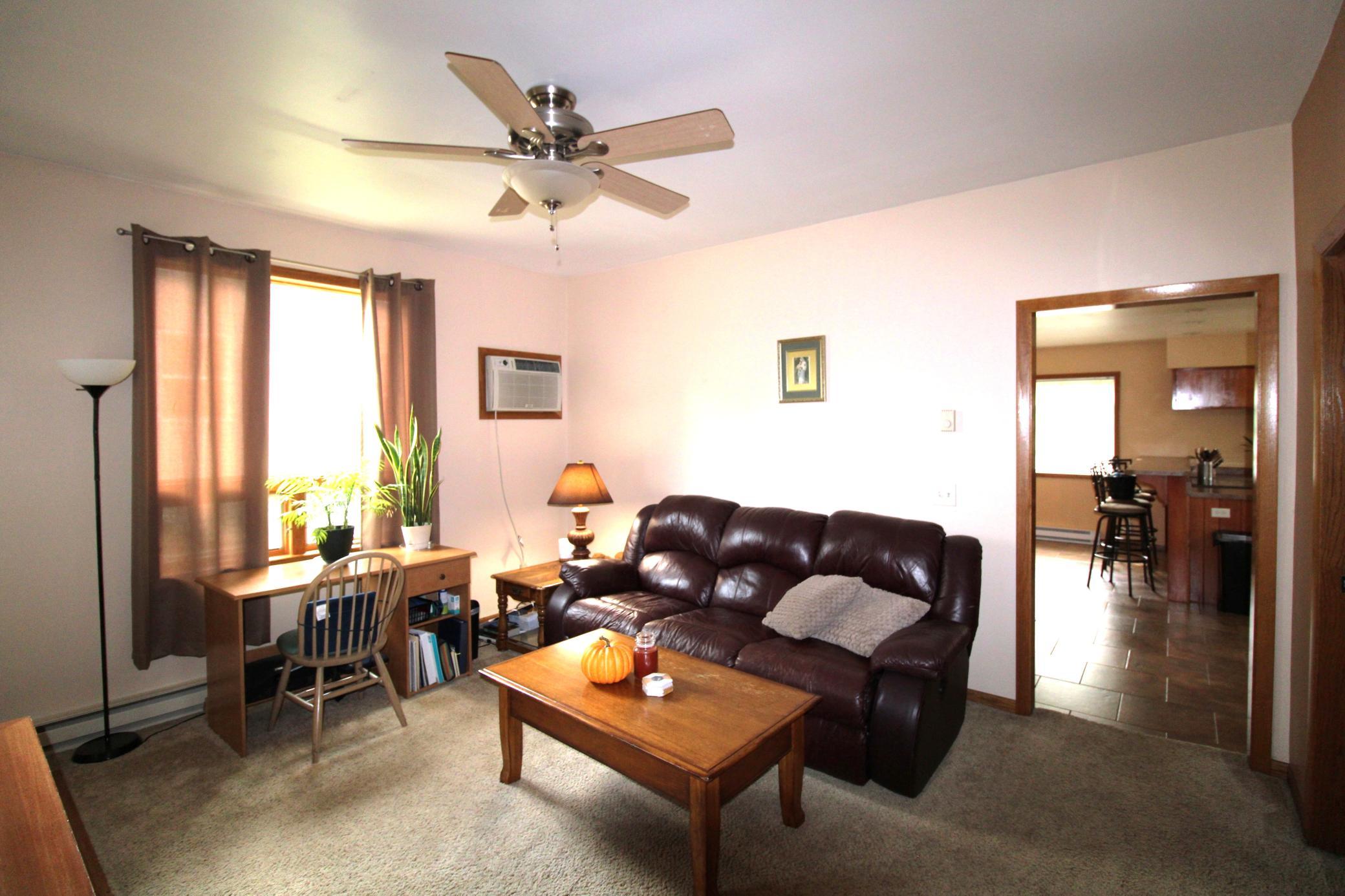 421 E Sanborn Street Property Photo 18