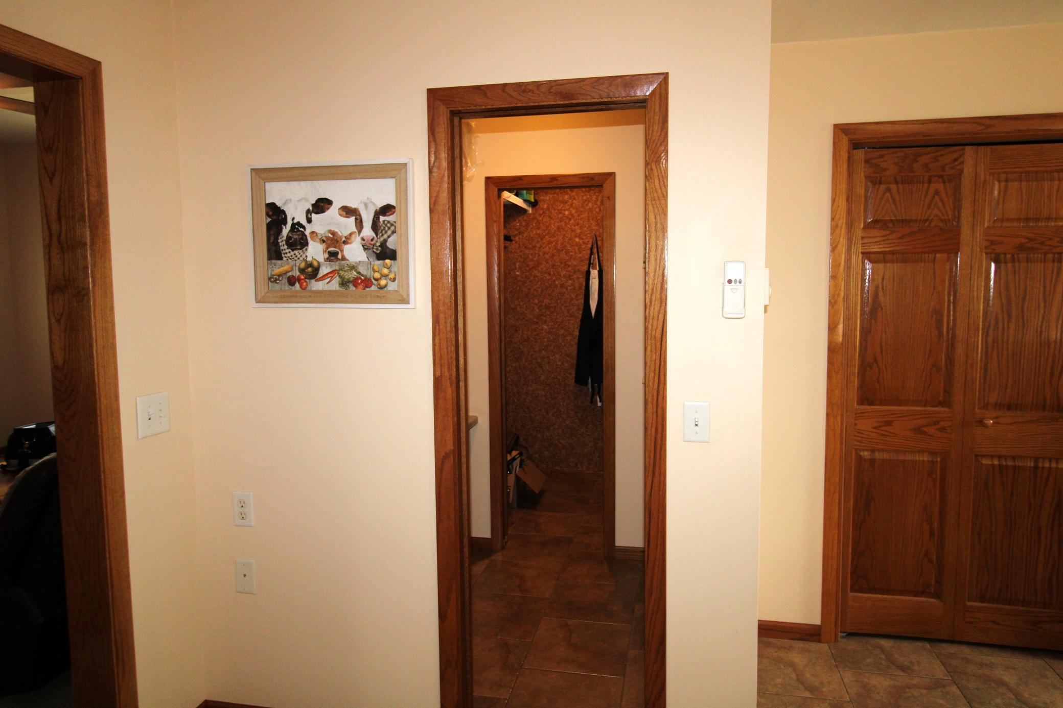 421 E Sanborn Street Property Photo 20