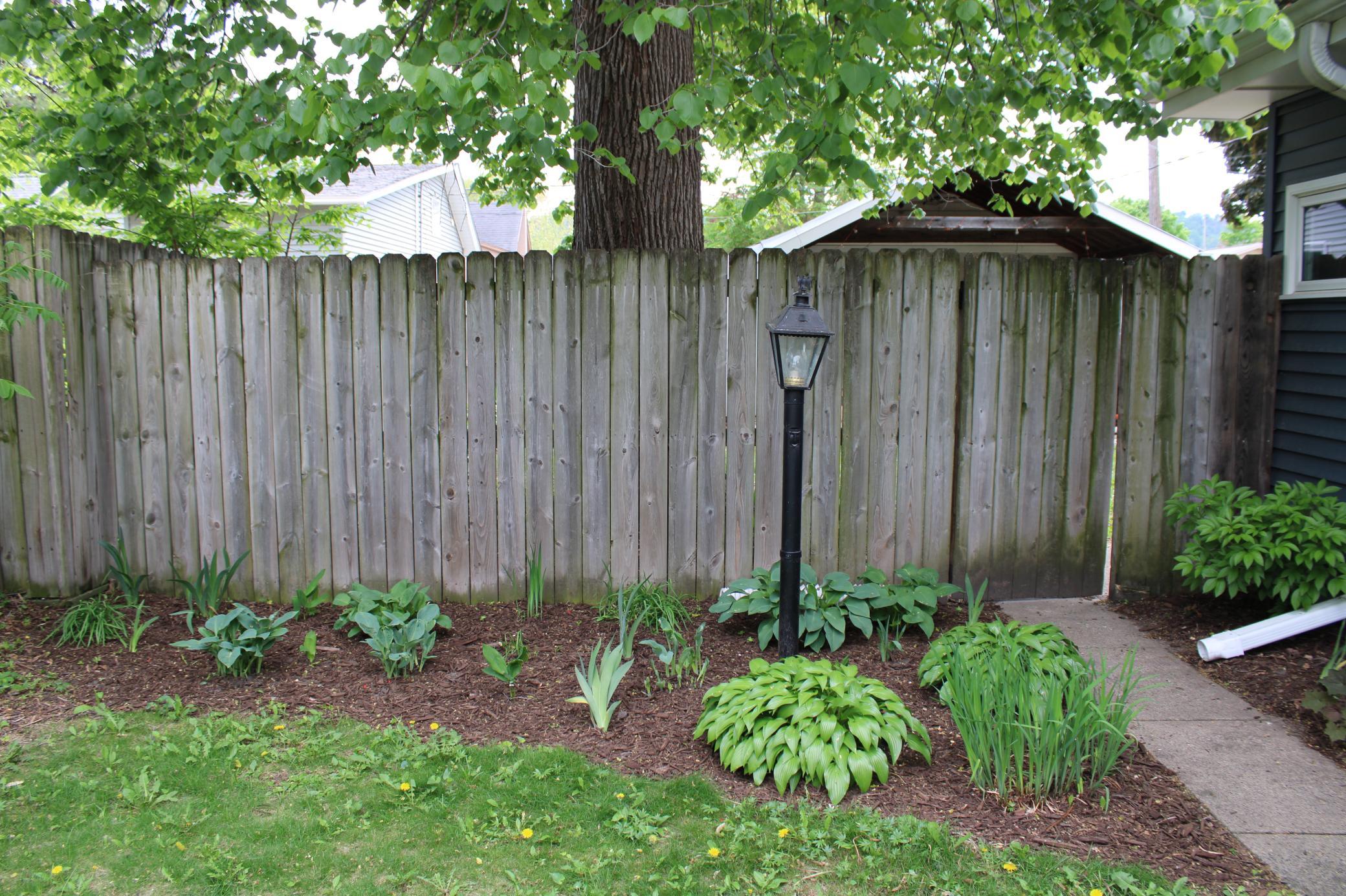 421 E Sanborn Street Property Photo 24