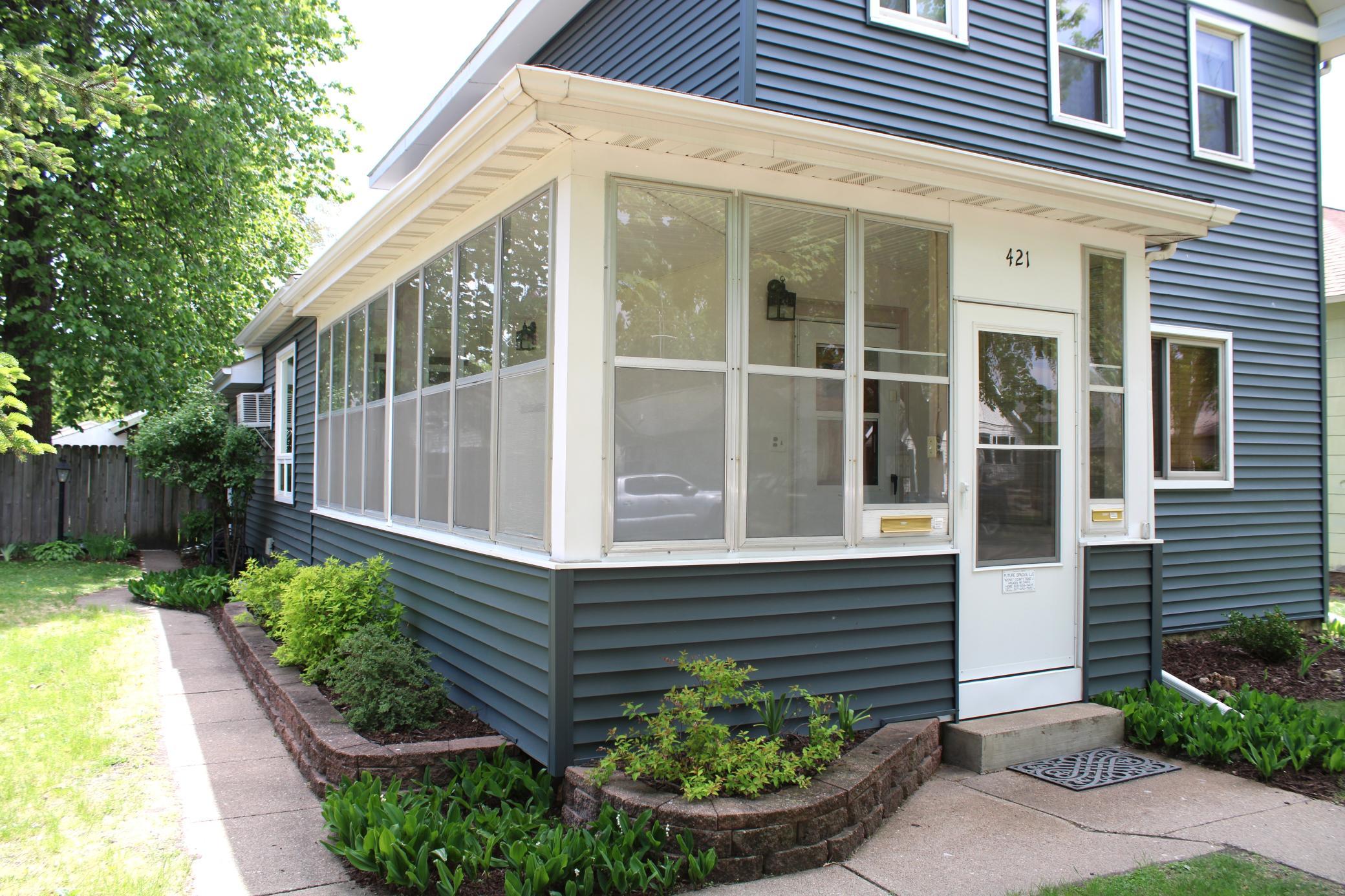 421 E Sanborn Street Property Photo 27