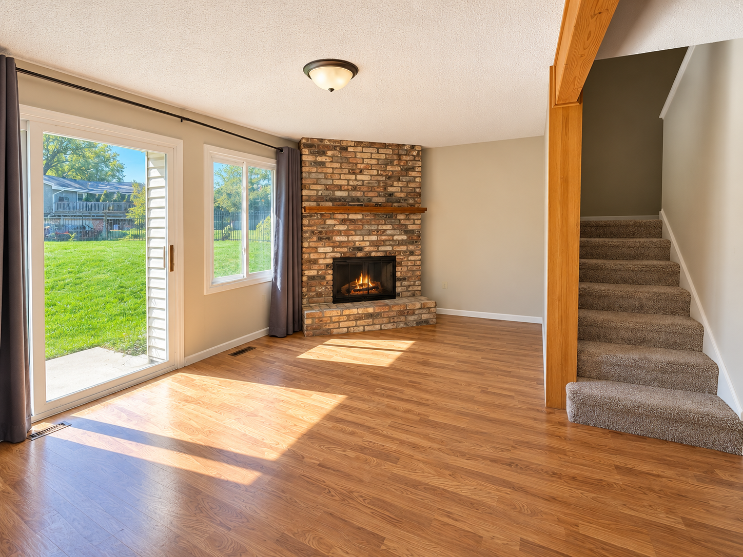2933 69th Lane N Property Photo 4