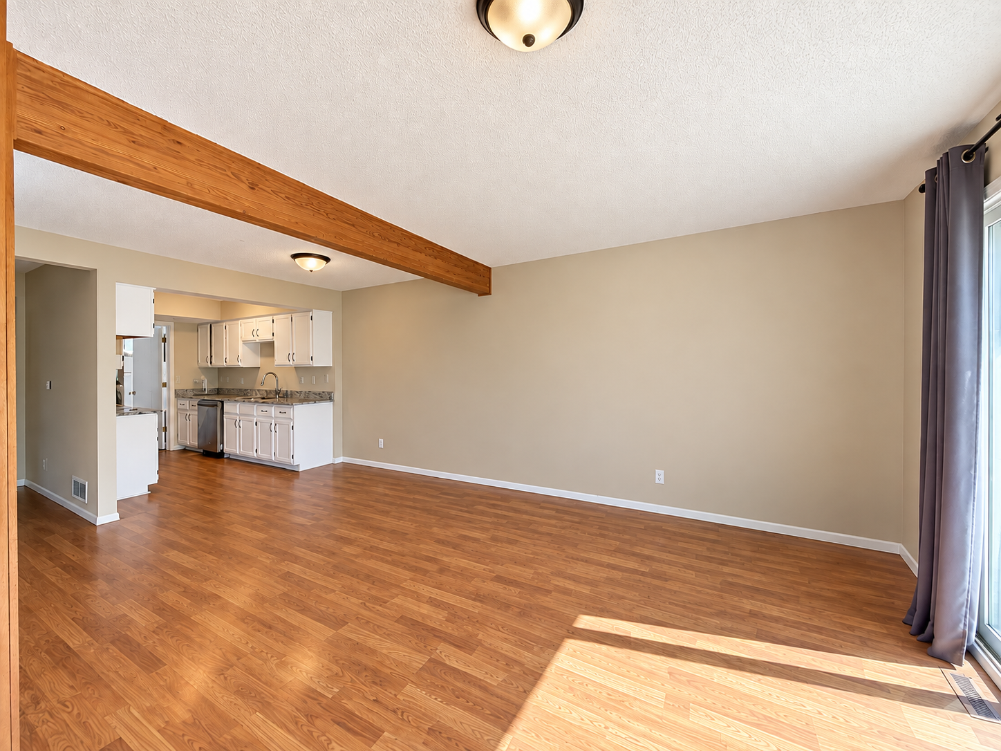 2933 69th Lane N Property Photo 7