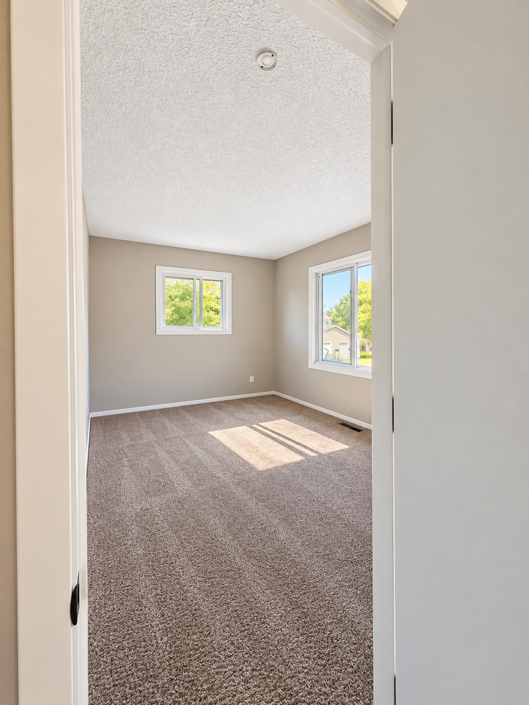 2933 69th Lane N Property Photo 13