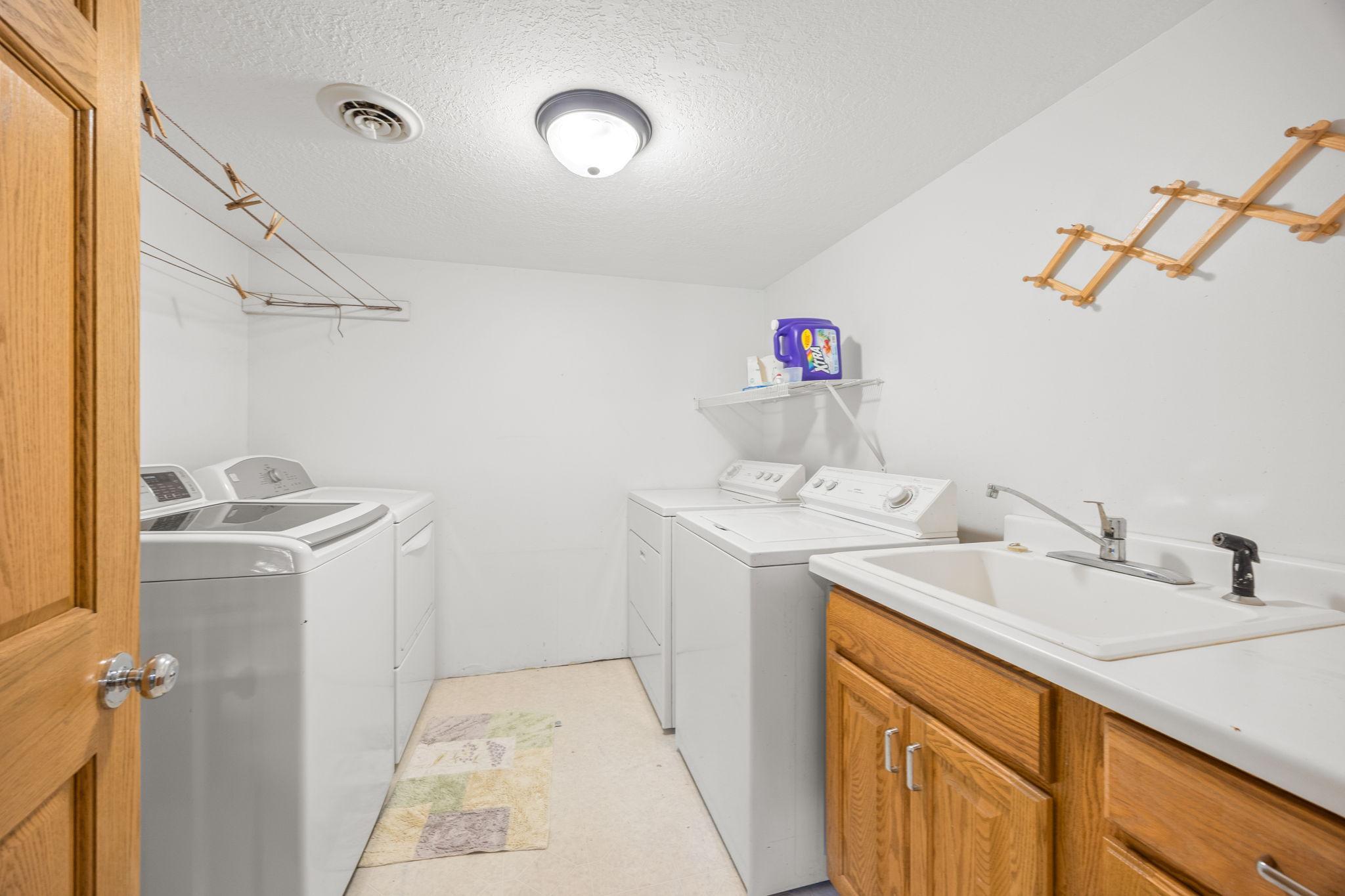 145 Airport Road Property Photo 30