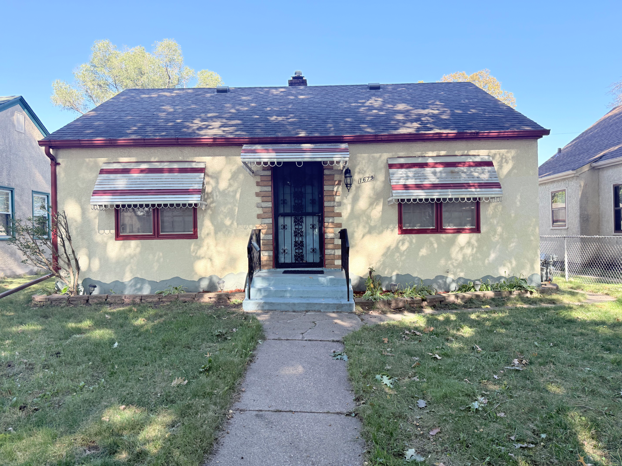 1679 Nevada Avenue E Property Photo 1