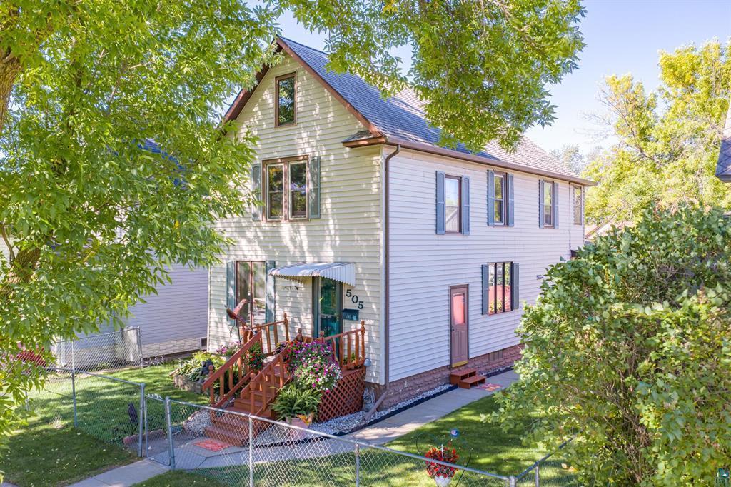 505 6th Street S Property Photo 16