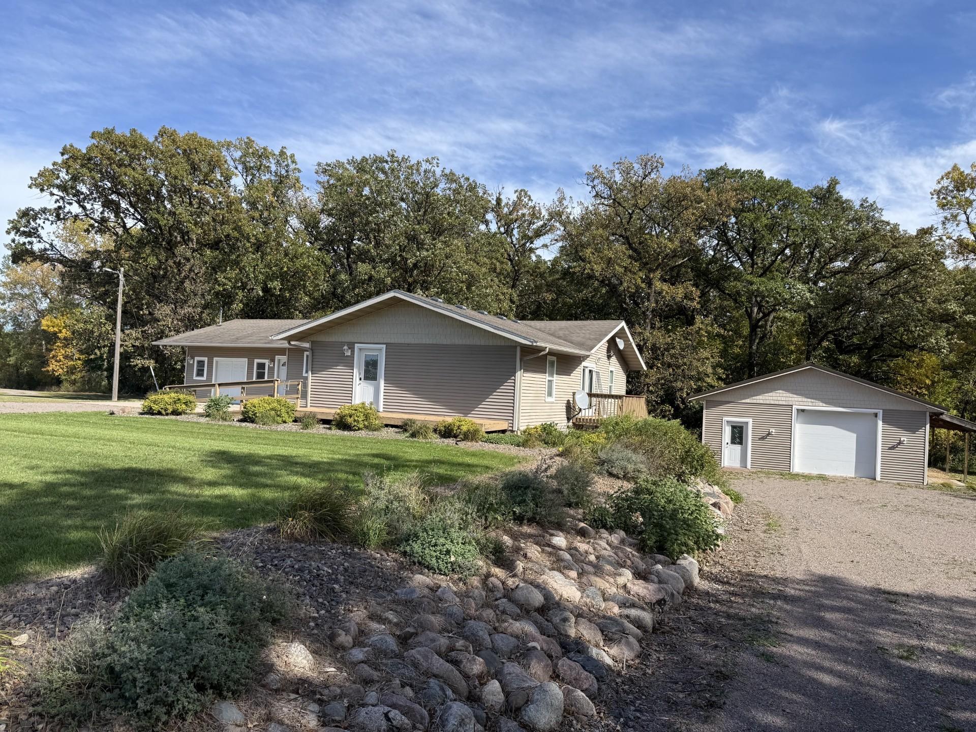 8551 County Road 75 Property Photo 1
