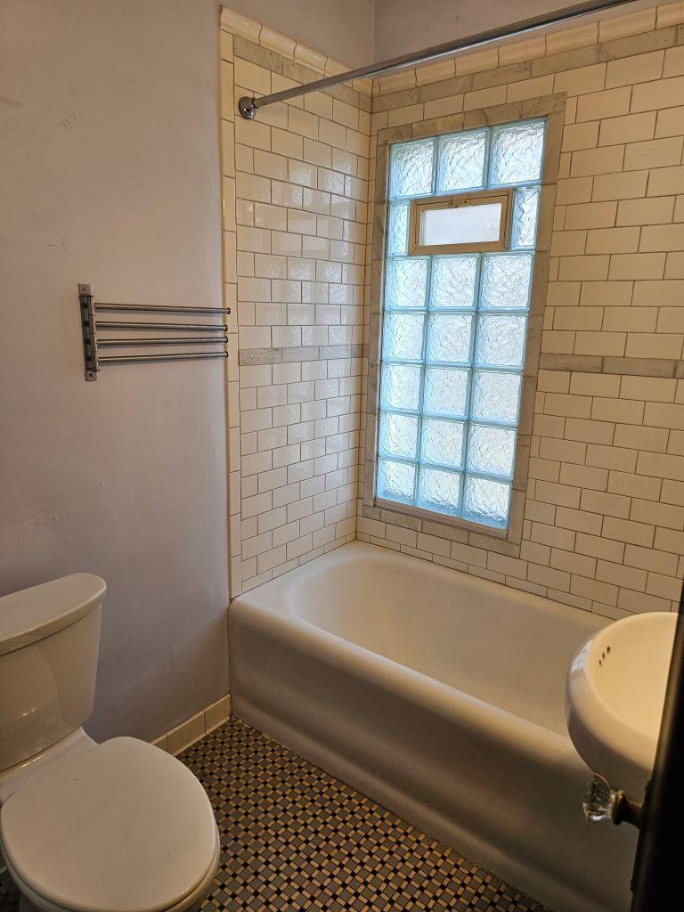 3117 Colfax Avenue S Property Photo 4