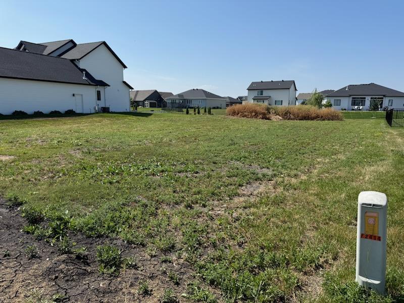2408 Mcleod Drive E Property Photo 2
