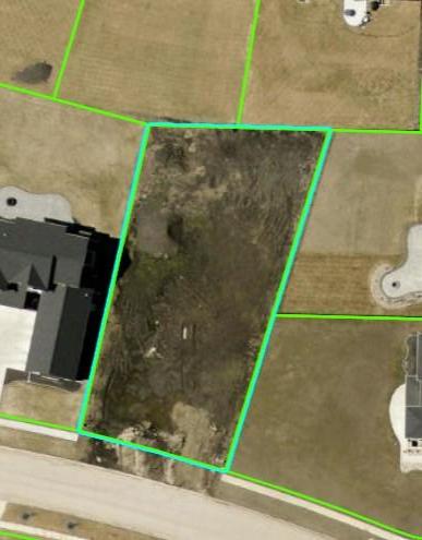 2408 Mcleod Drive E Property Photo 3