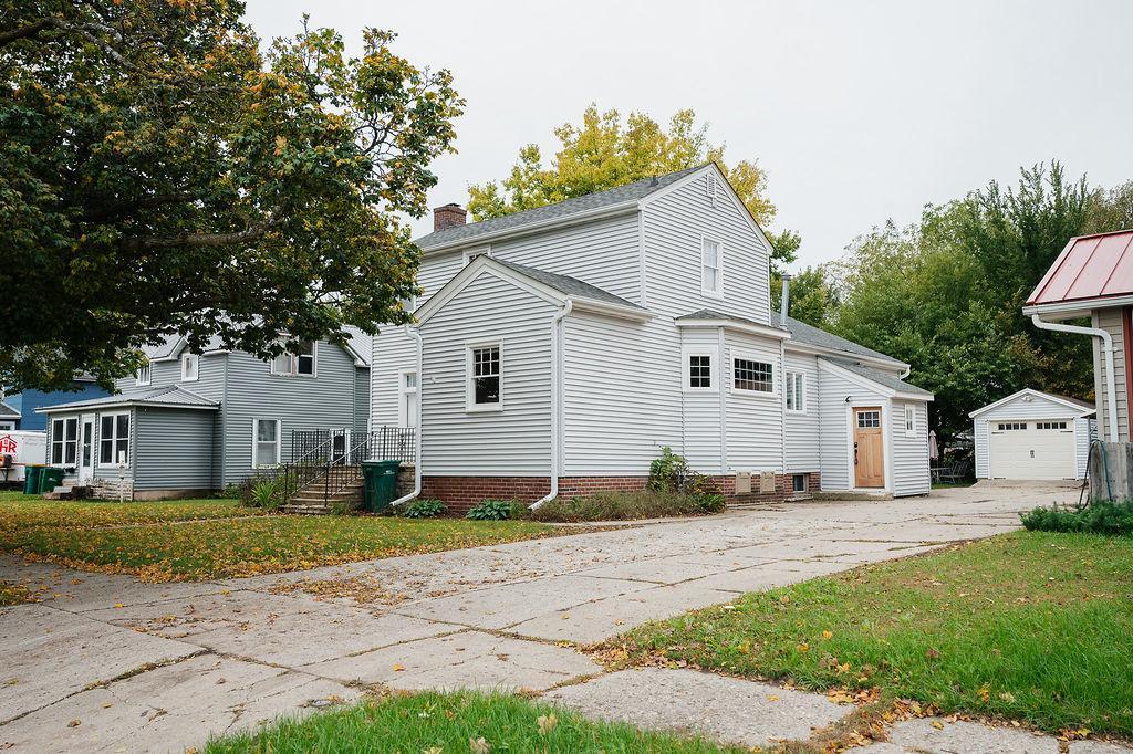 405 6th Street Property Photo 56