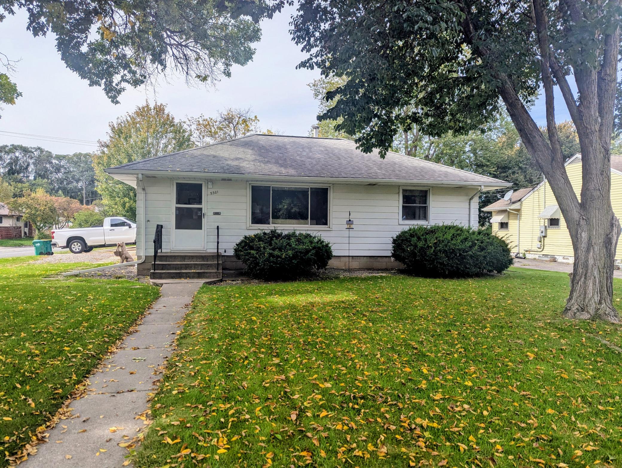 5301 Penn Avenue N Property Photo 1