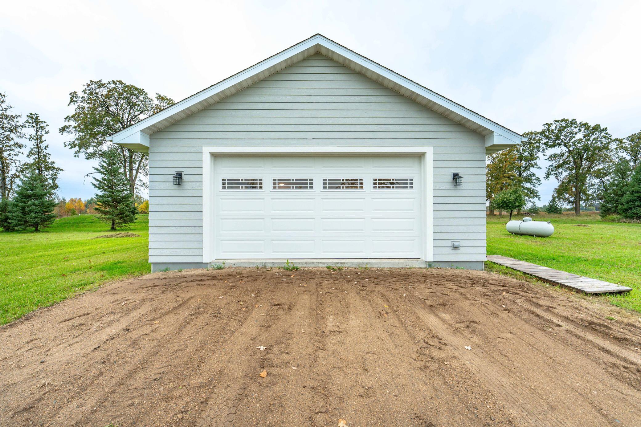 23727 County Highway 65 Property Photo 9