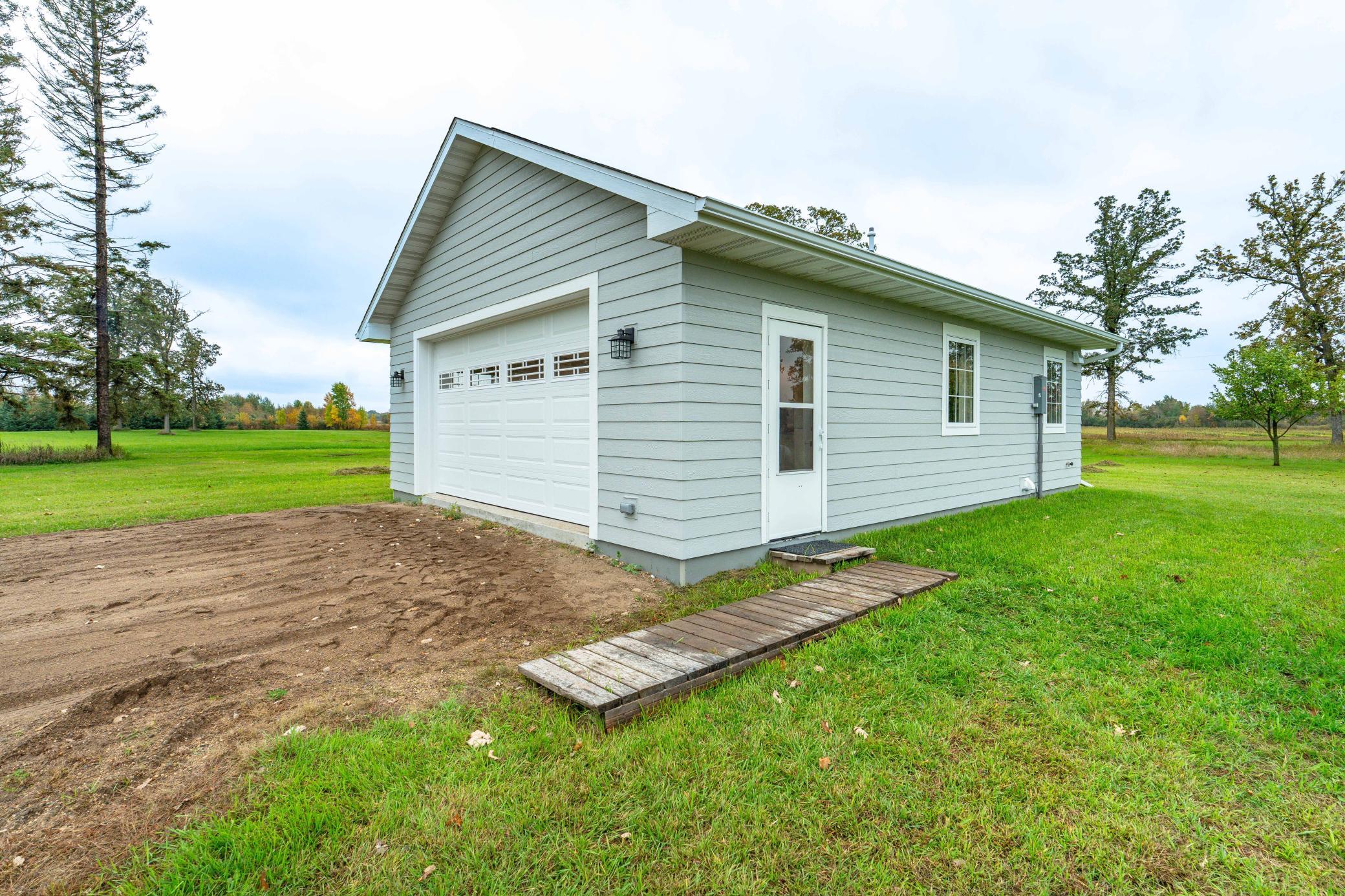23727 County Highway 65 Property Photo 10