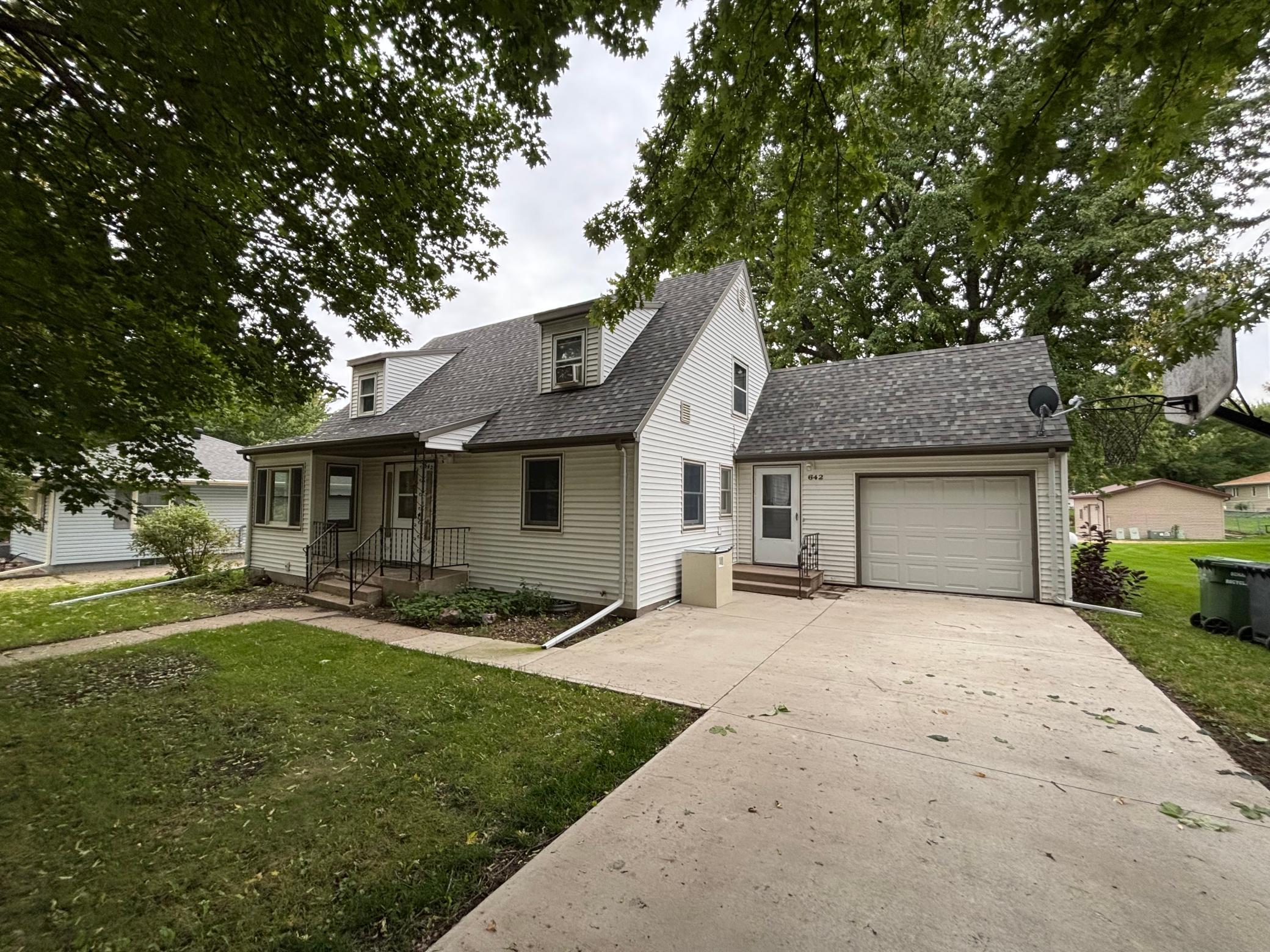642 Louisiana Avenue Property Photo 1