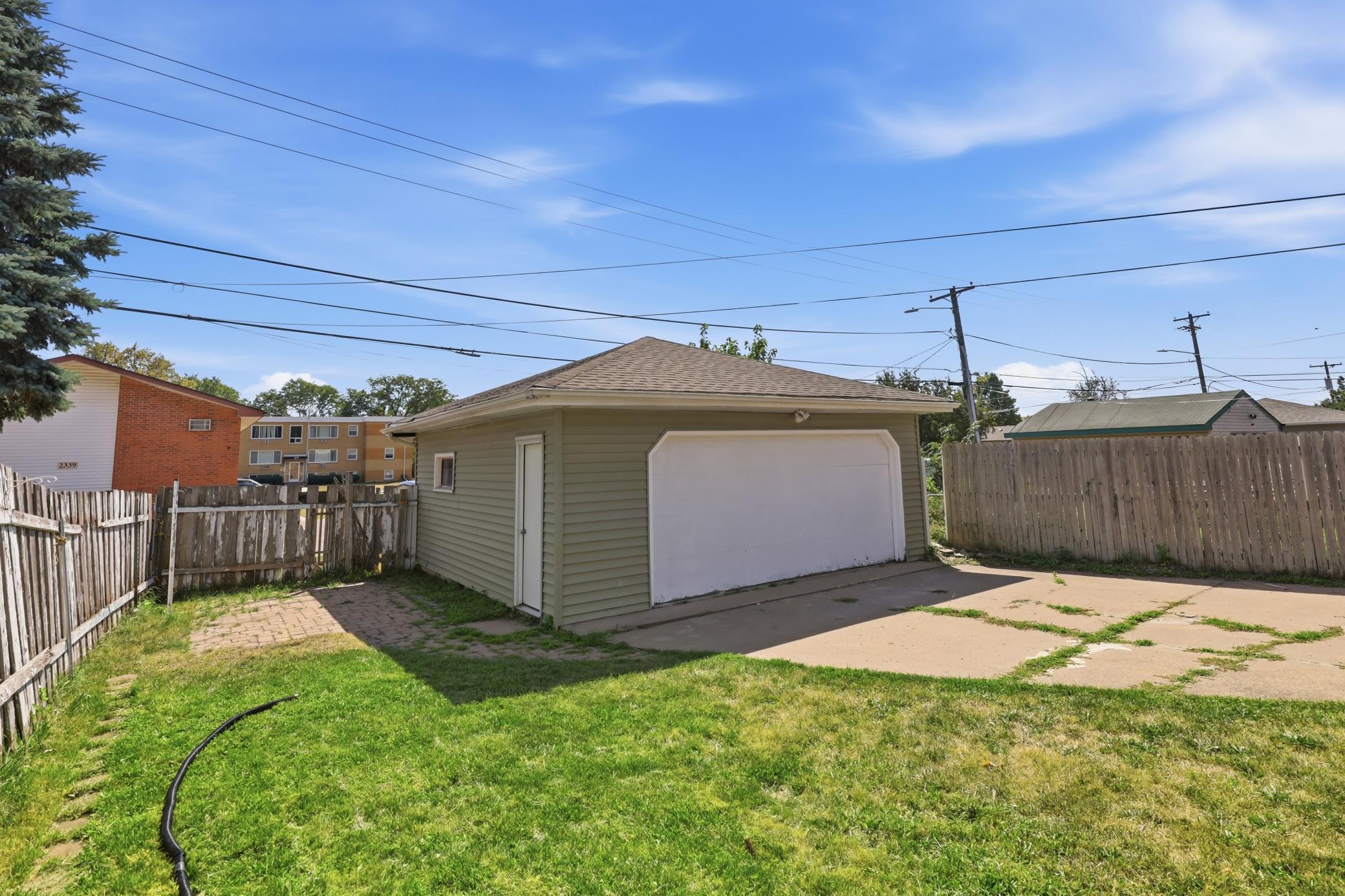 2336 12th Avenue E Property Photo 8