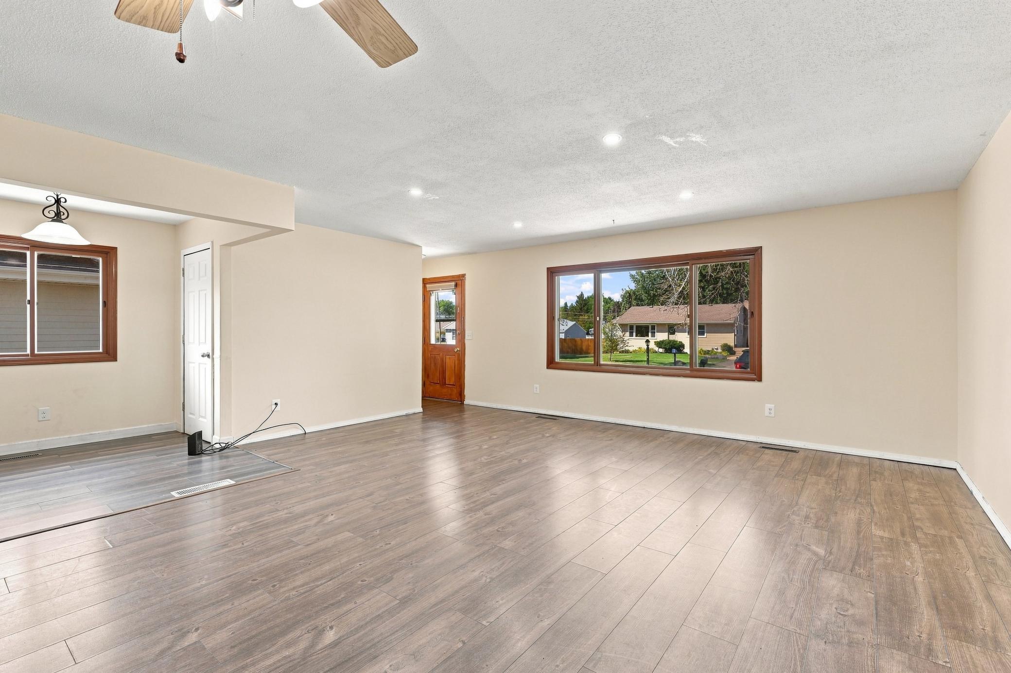 2336 12th Avenue E Property Photo 12