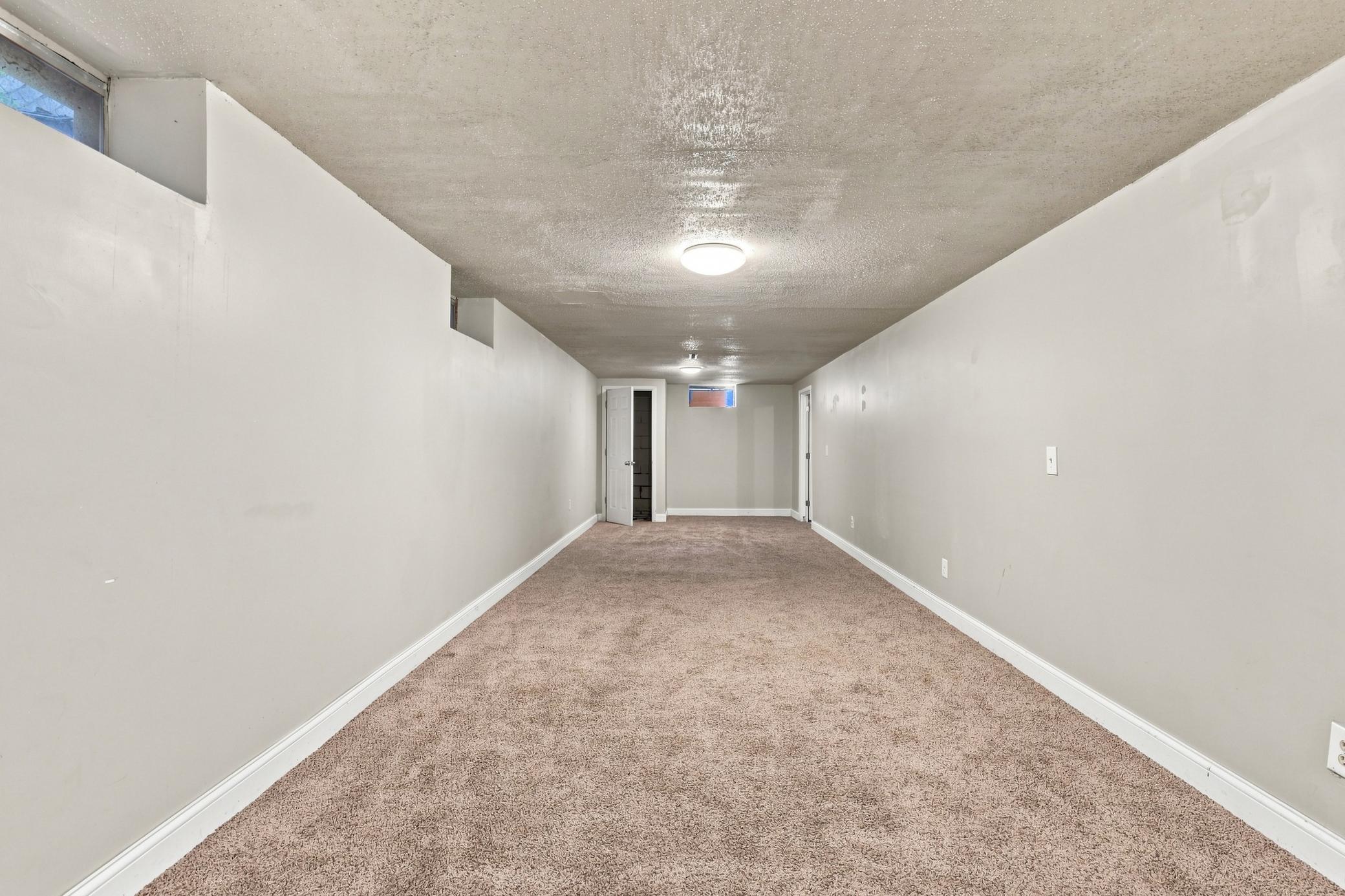 2336 12th Avenue E Property Photo 22