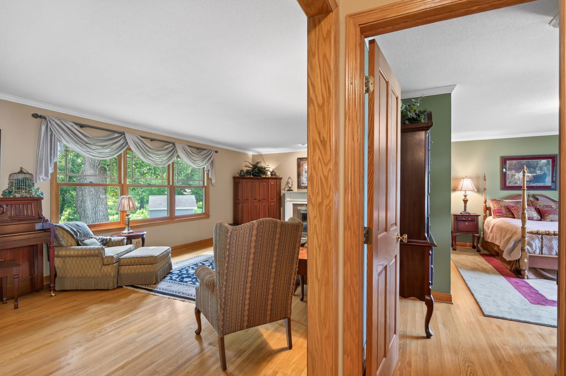 9923 Brookside Circle Property Photo 8