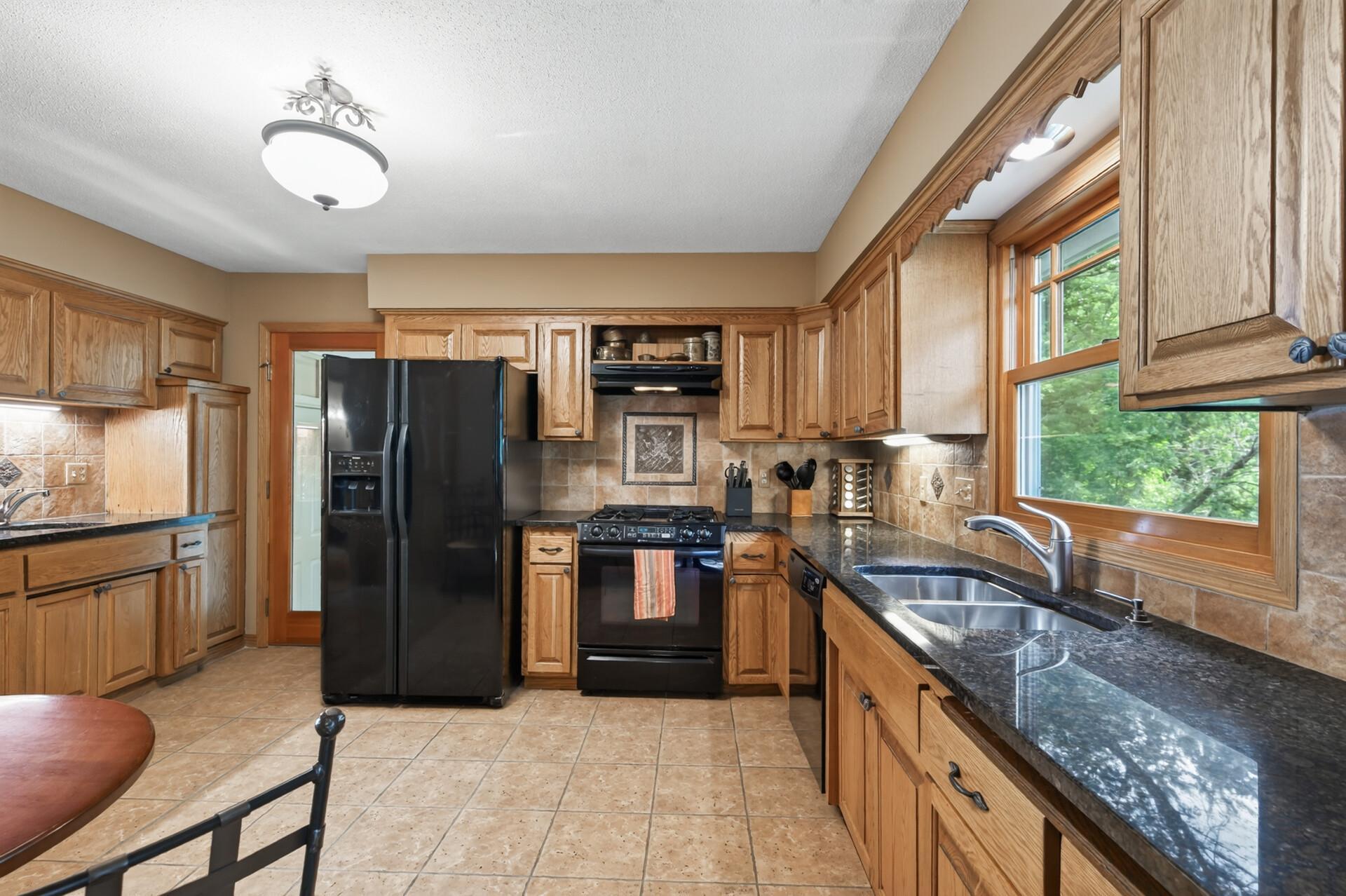 9923 Brookside Circle Property Photo 13