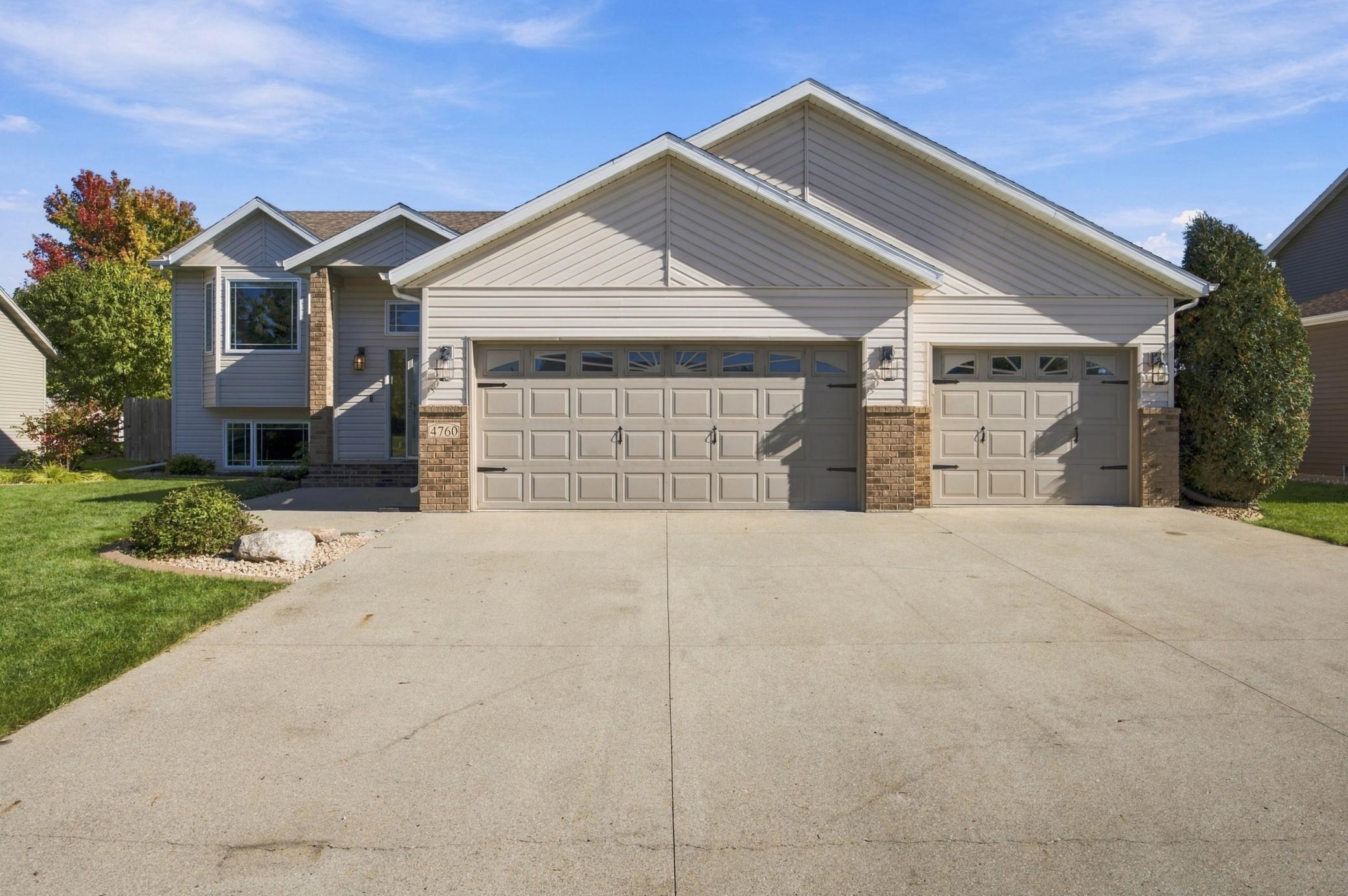 4760 Arbor Court S Property Photo 1