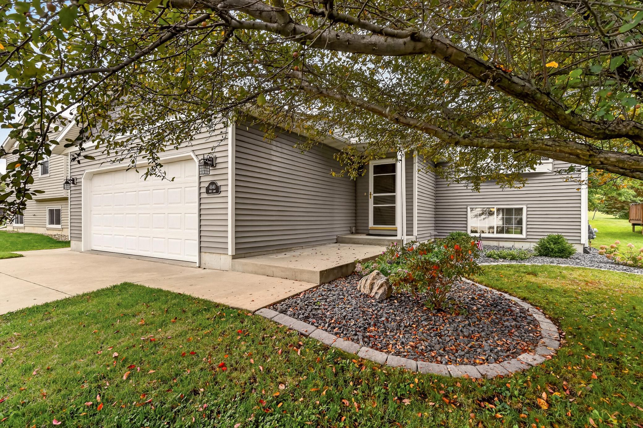 4640 Ruby Lane Nw Property Photo 4