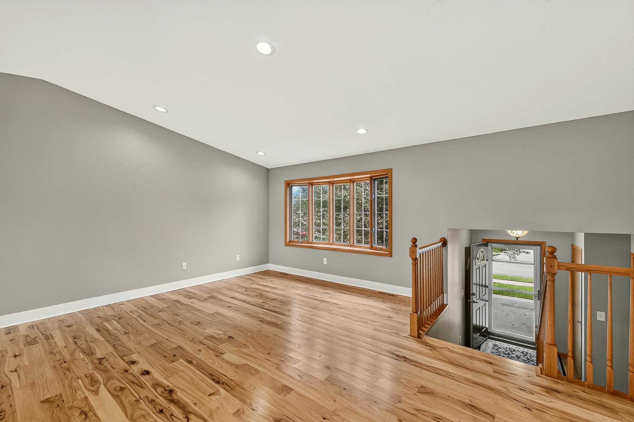 4640 Ruby Lane Nw Property Photo 6