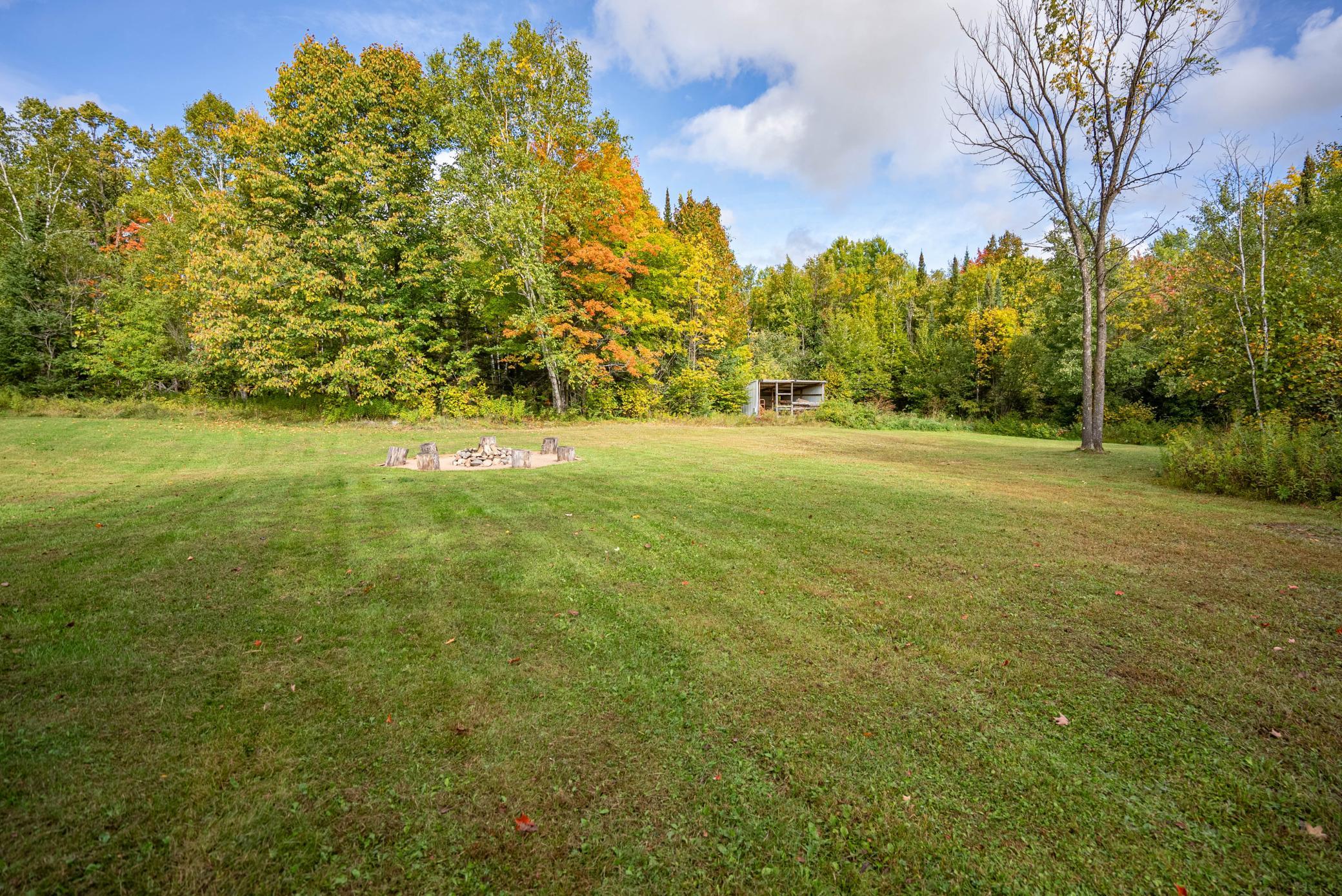 9821 Highway 2 Property Photo 28