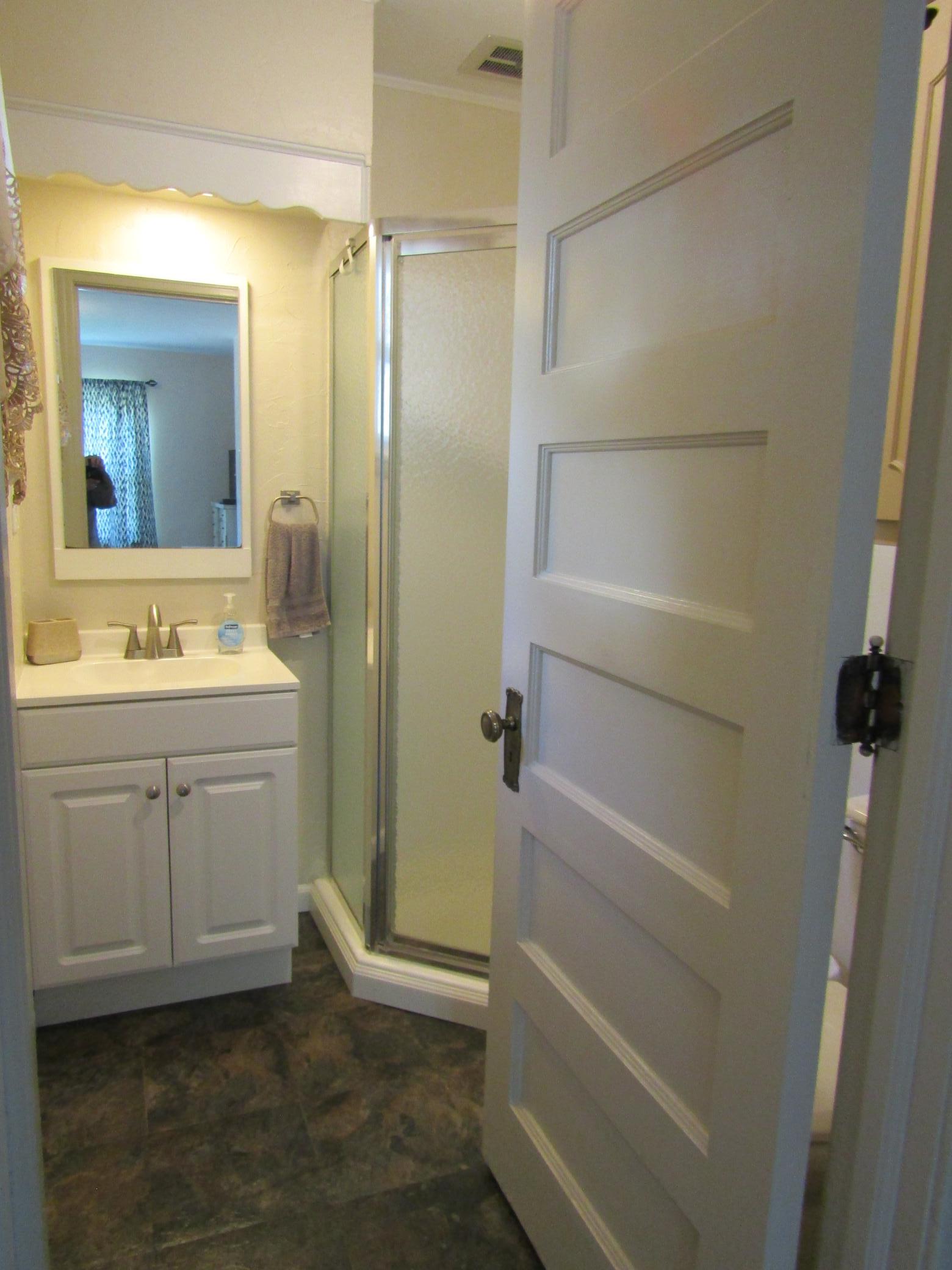223 E Schlieman Avenue Property Photo 41