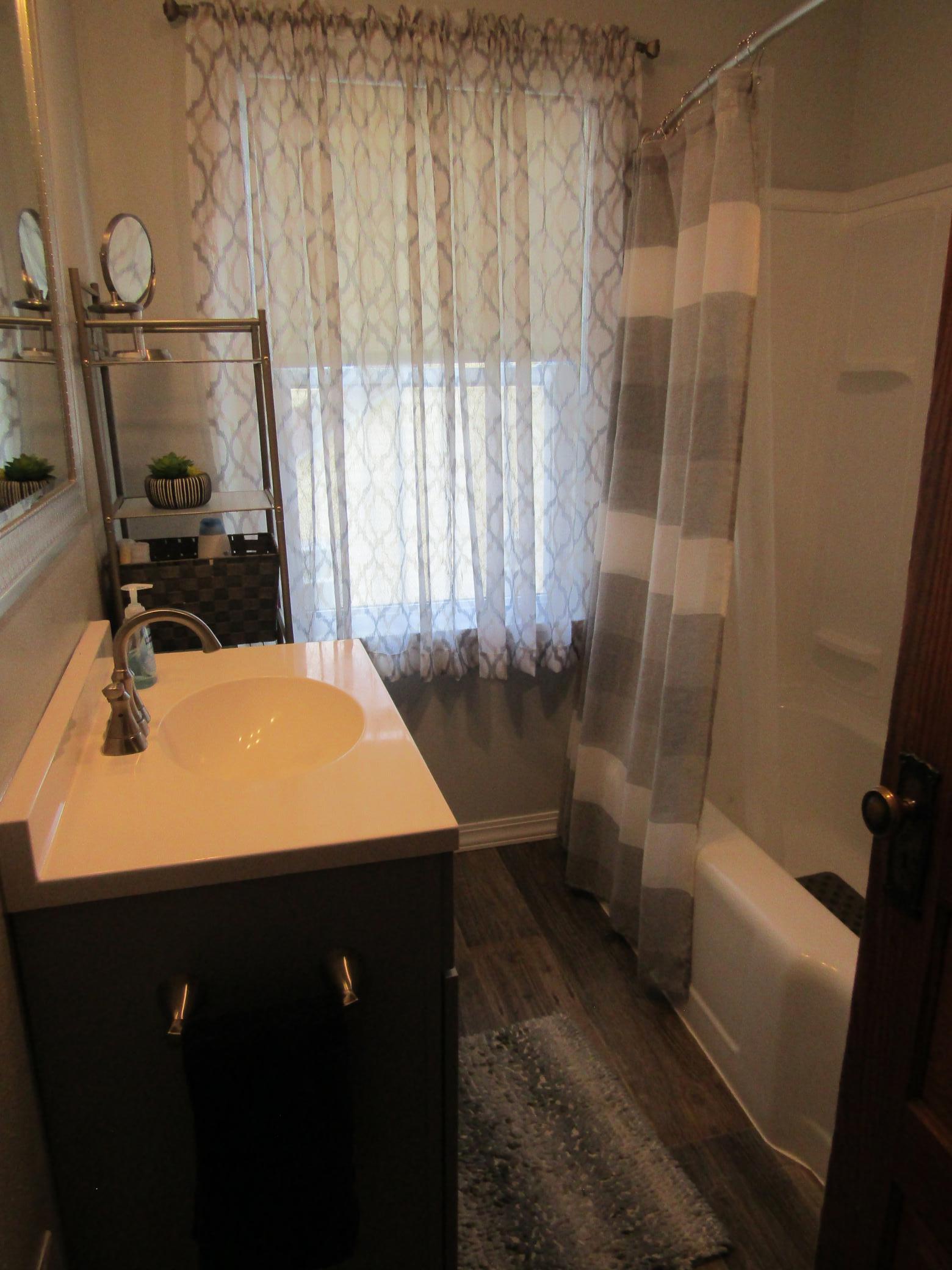 223 E Schlieman Avenue Property Photo 49