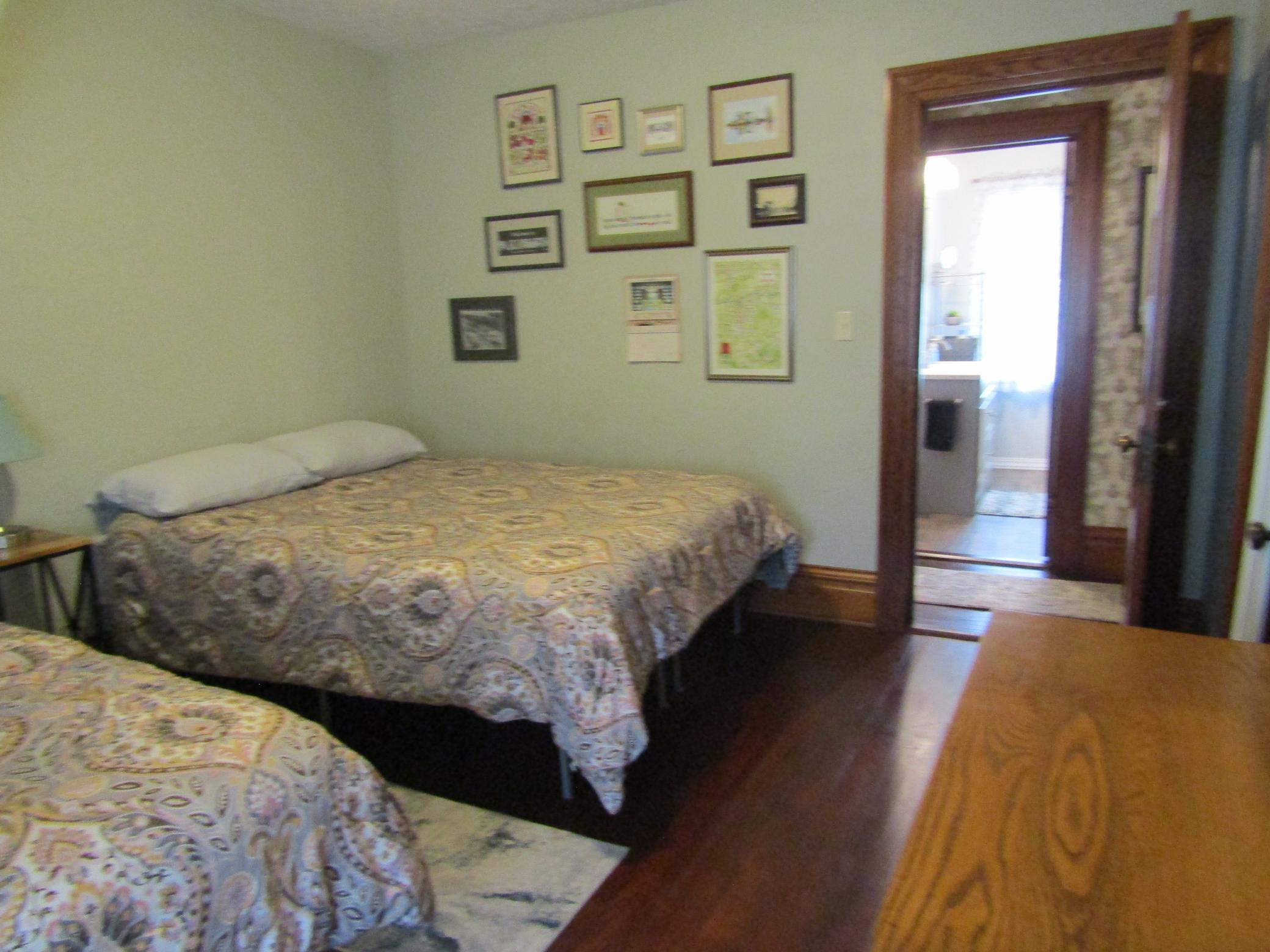 223 E Schlieman Avenue Property Photo 53
