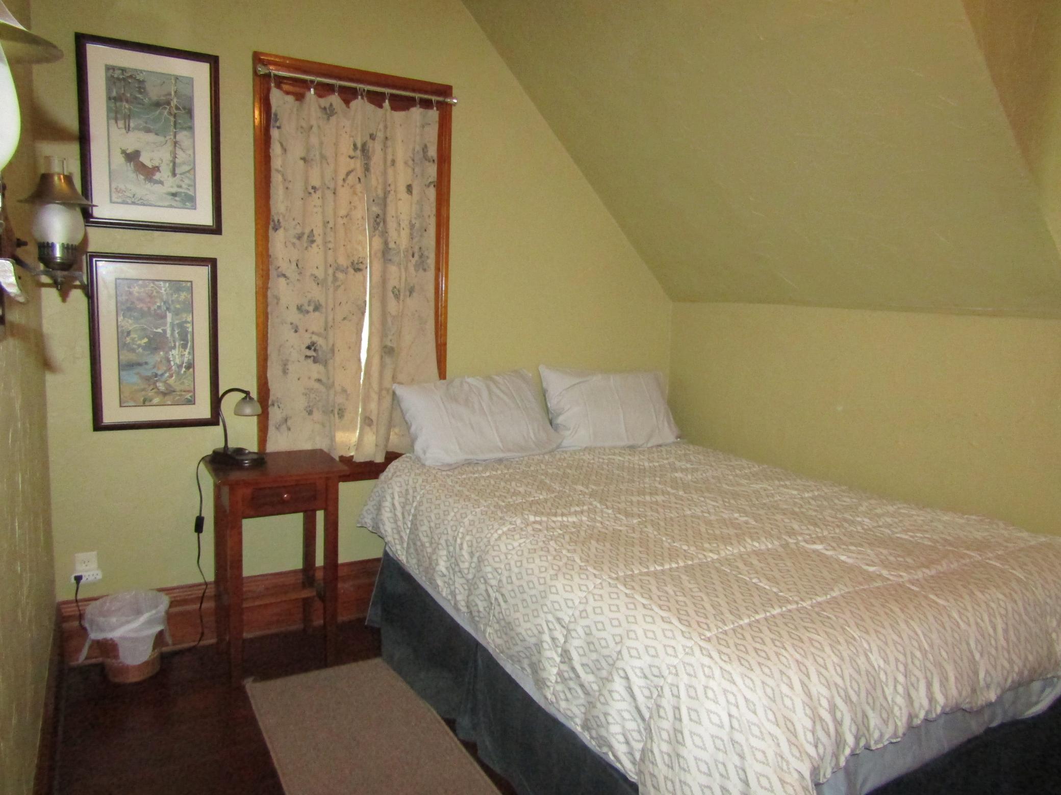 223 E Schlieman Avenue Property Photo 60