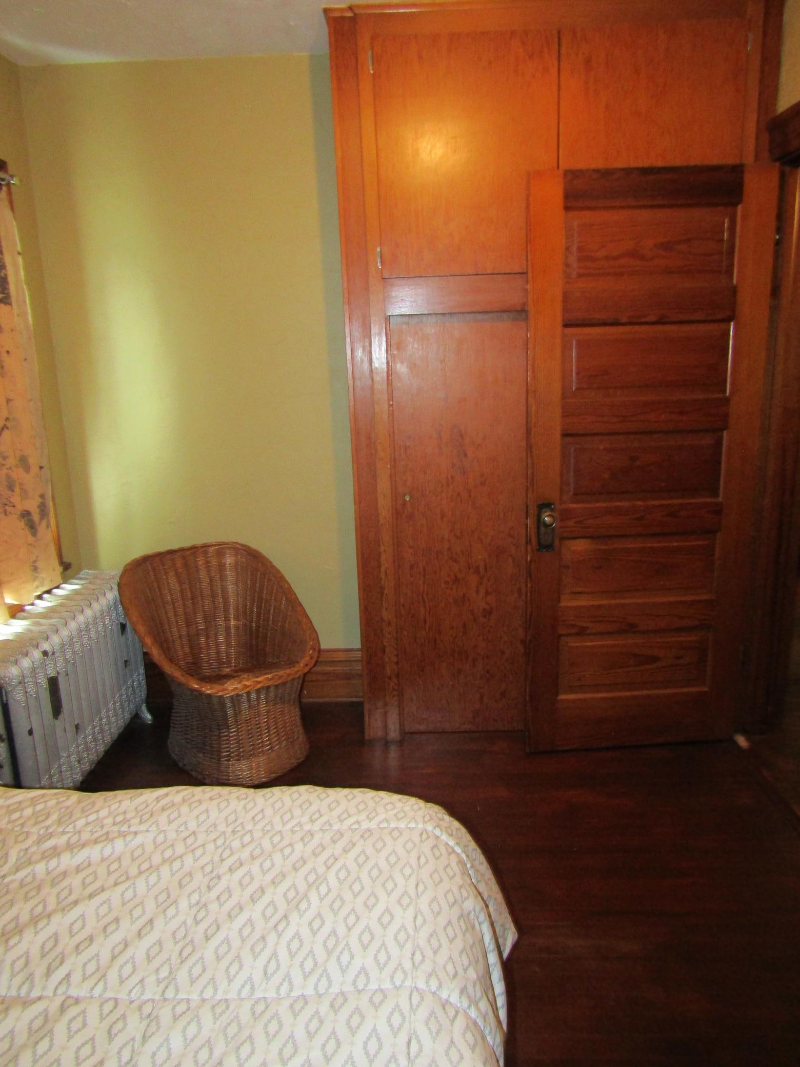 223 E Schlieman Avenue Property Photo 61
