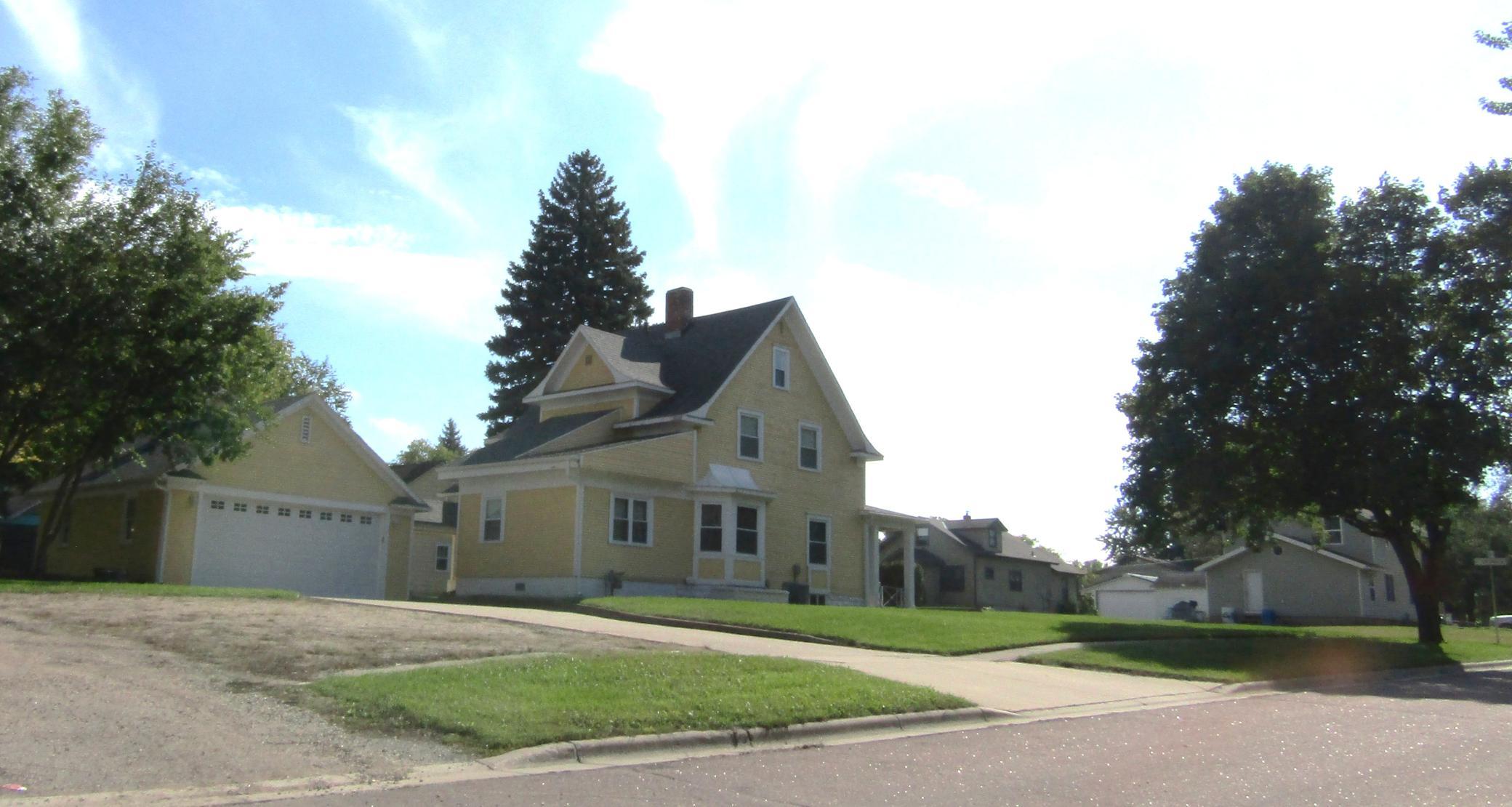 223 E Schlieman Avenue Property Photo 65
