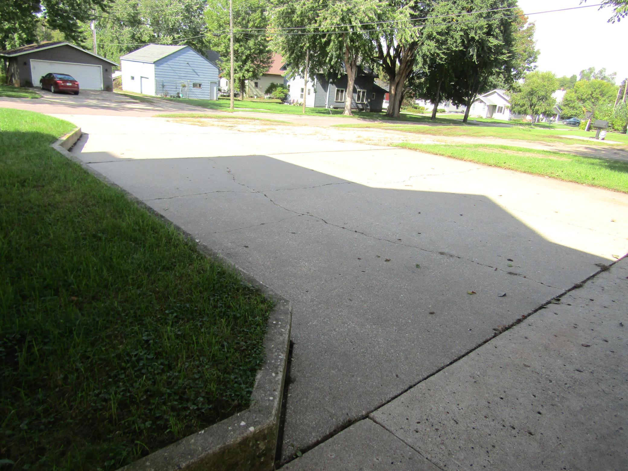 223 E Schlieman Avenue Property Photo 66