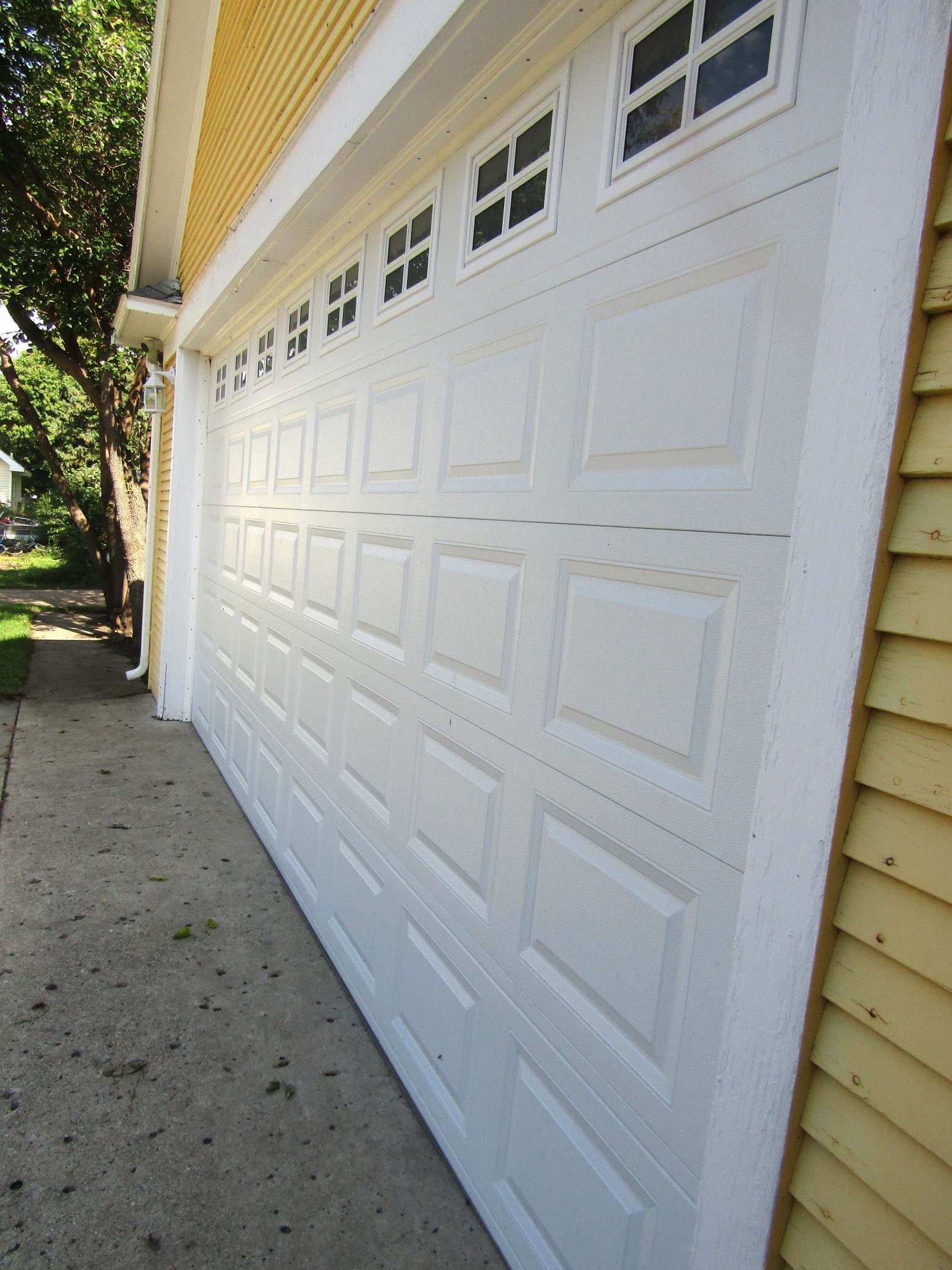 223 E Schlieman Avenue Property Photo 67